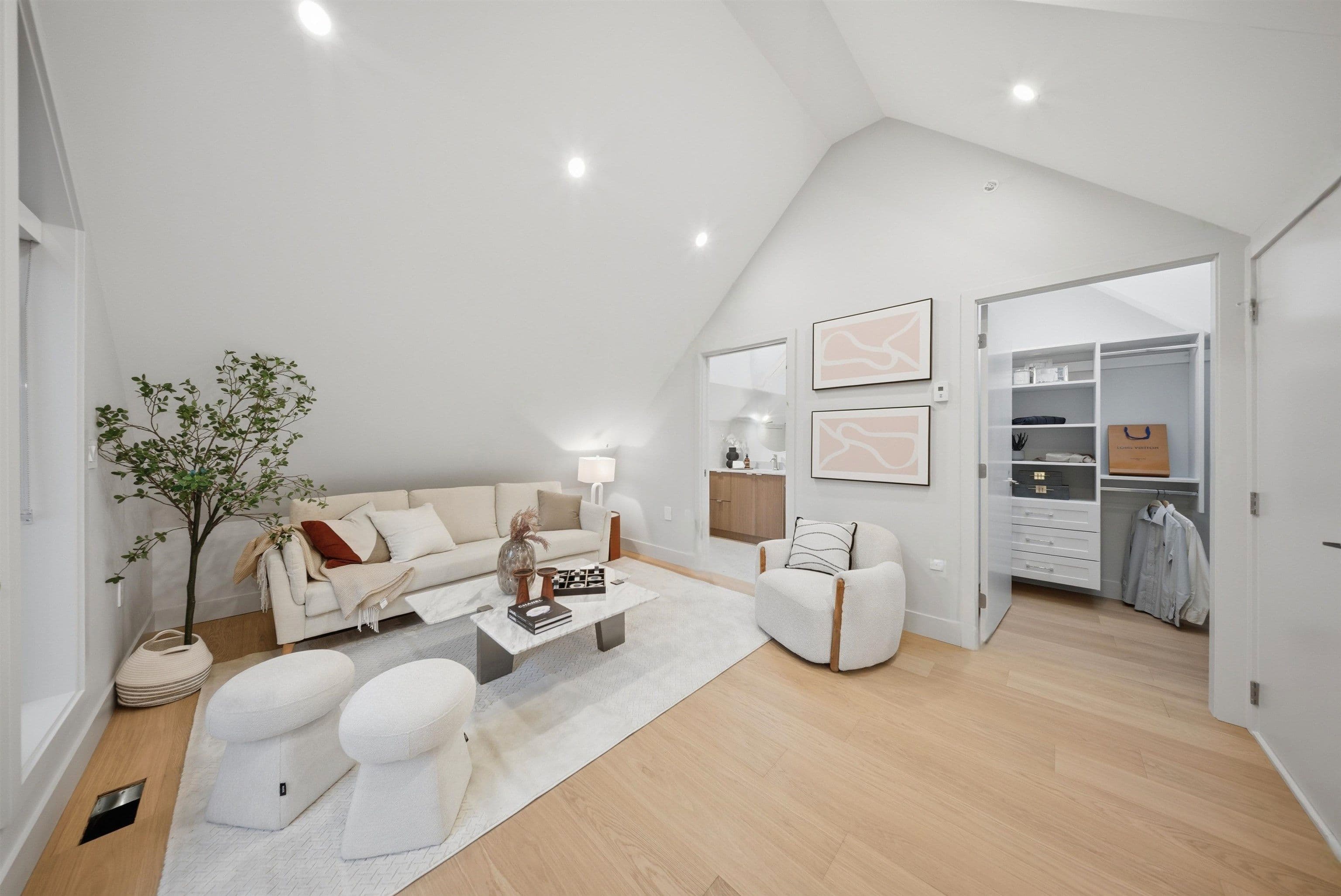 Property photo 7c26f40d-1f82-4d47-a767-0326114c16da