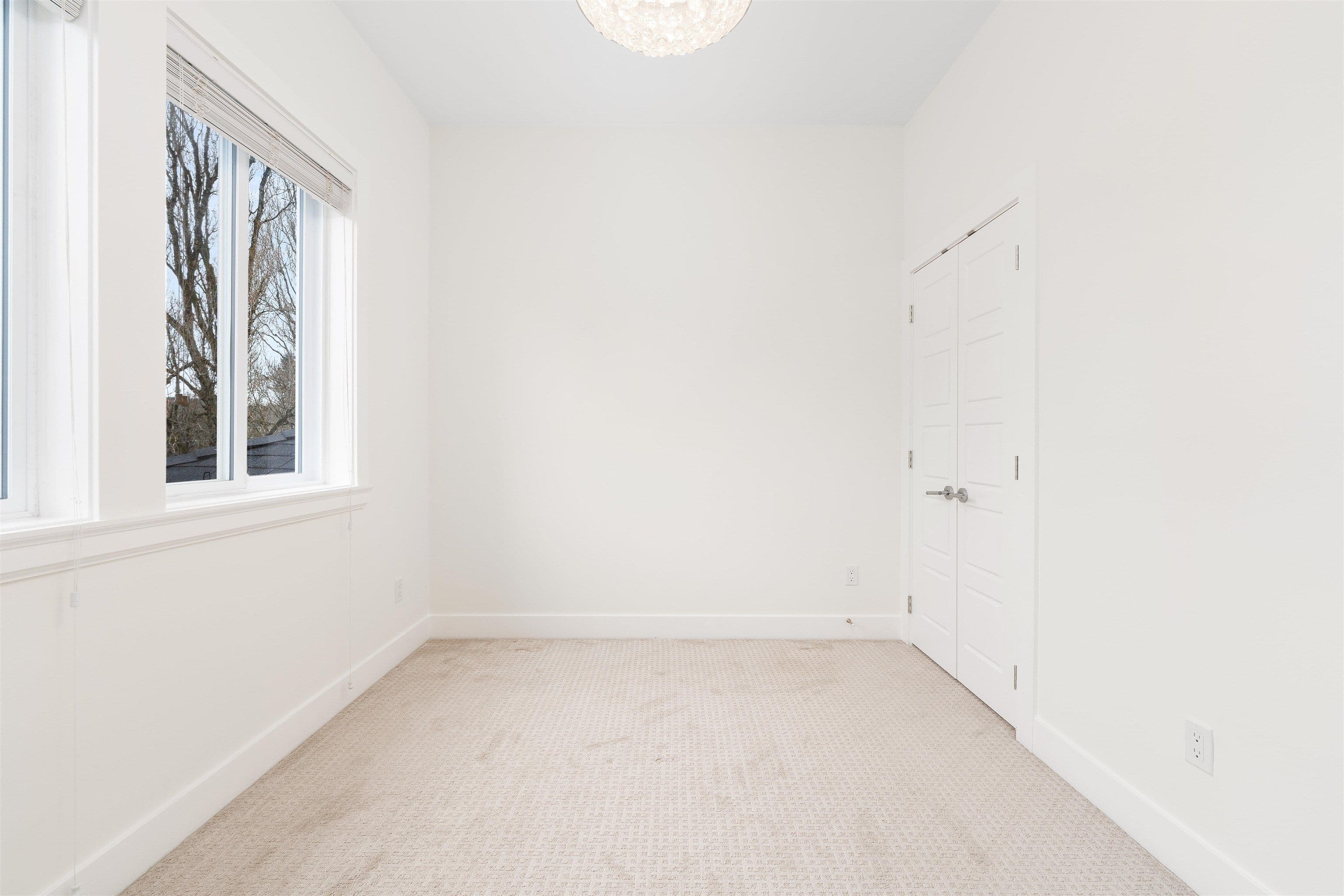 Property photo 2d272aa4-3066-4af0-820e-8a8f35482e05