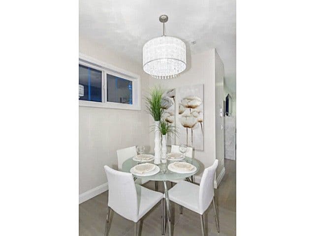 Property photo ec4bb298-ddae-49e3-b384-235327d3b04a