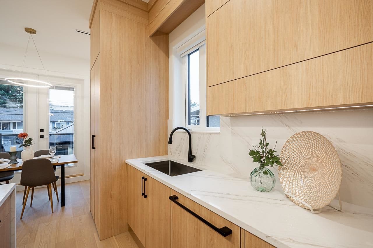 Property photo b9d6014b-b235-406c-ae78-f002dd391cb1