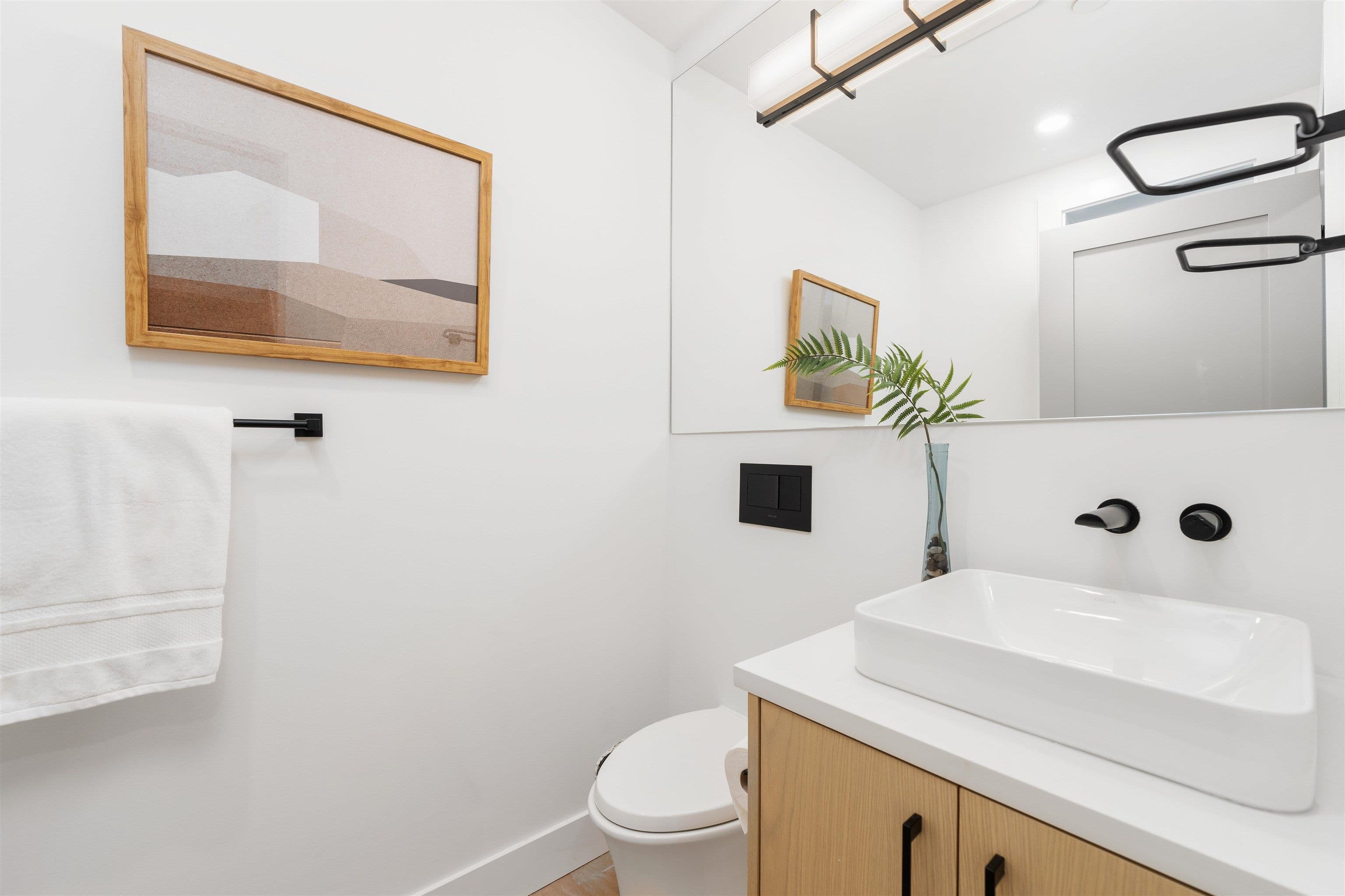 Property photo 16b09715-d368-4417-86a5-d4092860d93d