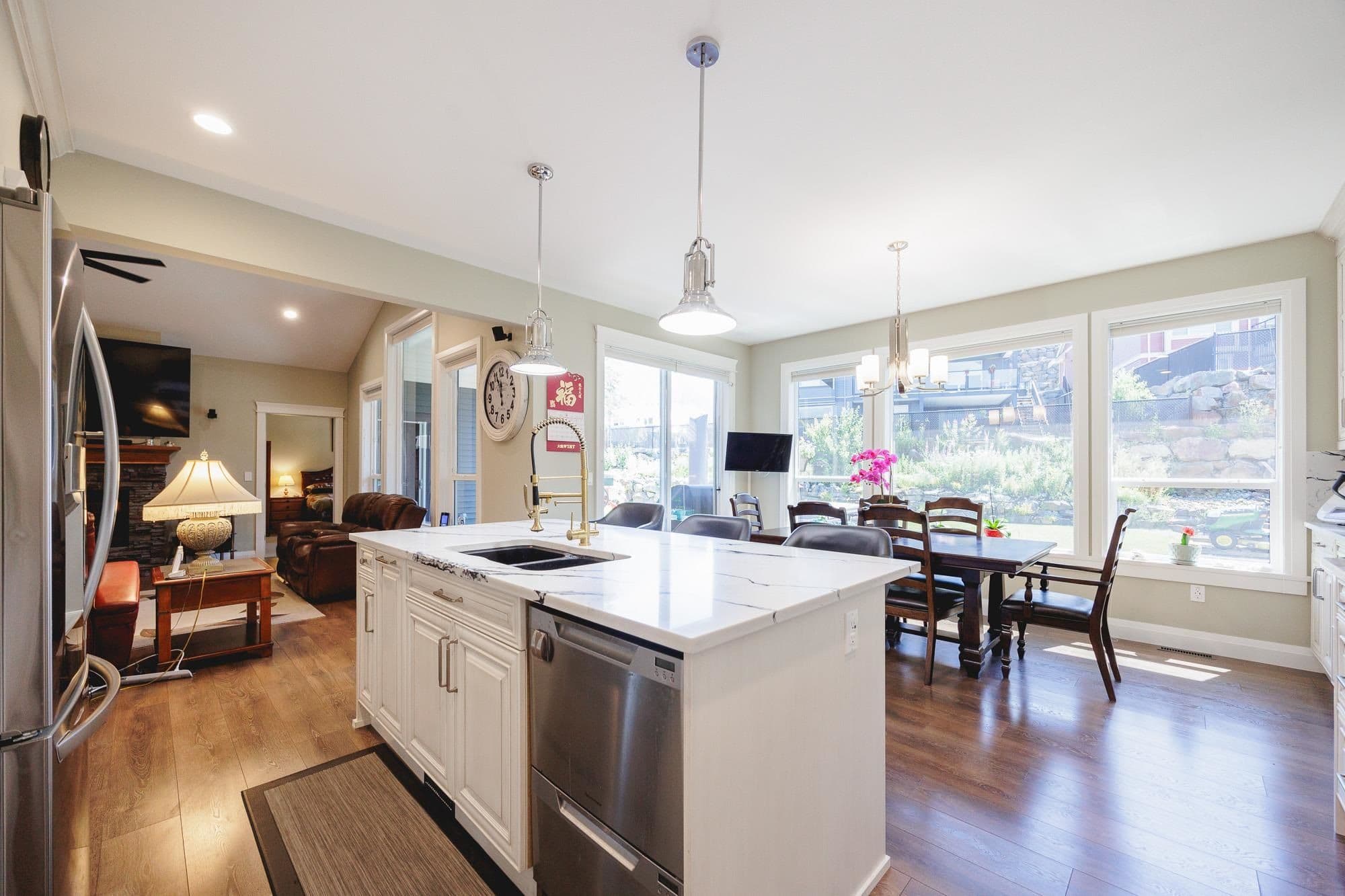 Property photo ef2e7b00-7a0a-408e-a3a6-8c0b91485f07