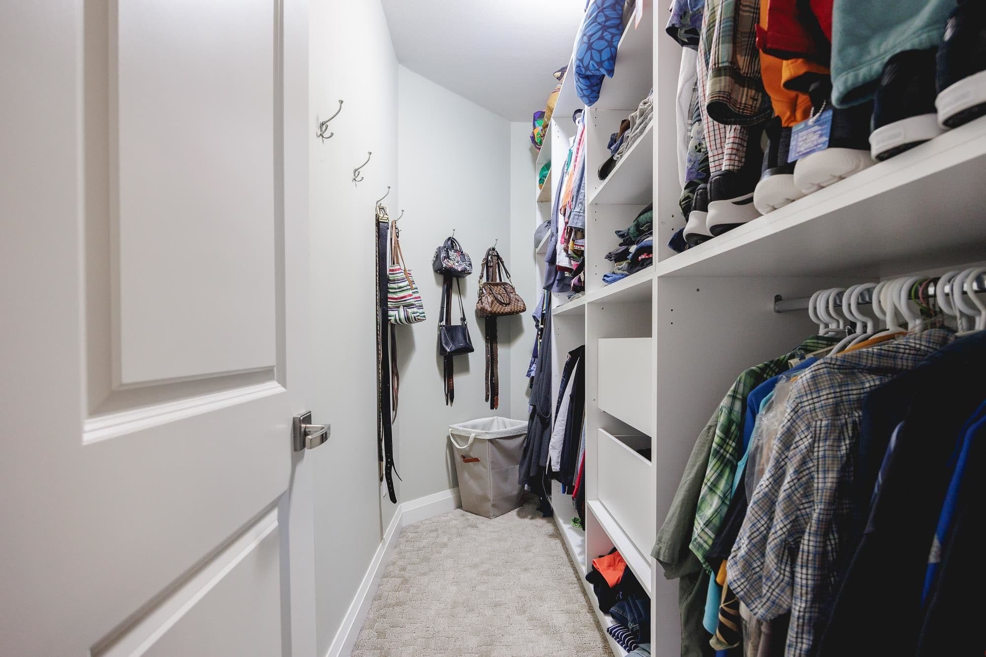 Property photo b83efa9c-2fd7-487b-b76c-9a8c7168645b