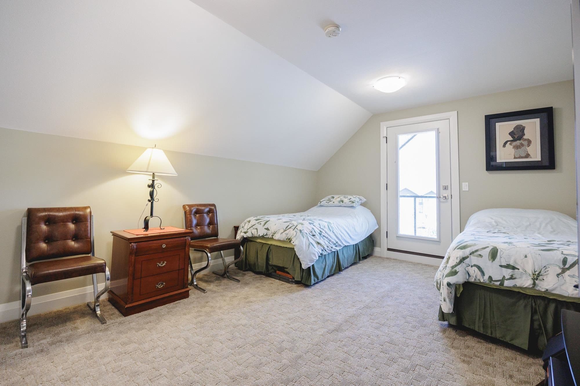 Property photo b3019110-0874-4712-a680-e9bd1b9b8fc1