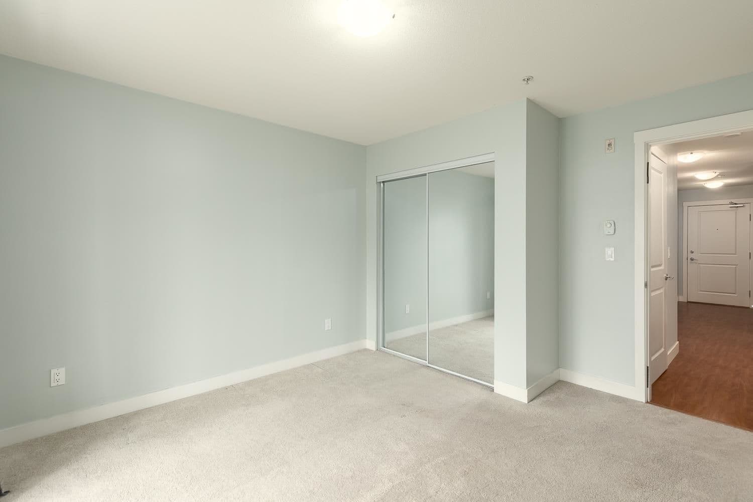 Property photo f4d527eb-60ce-4c2f-83d0-4d5c9125e5fd