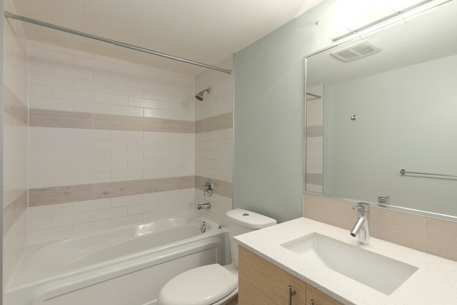 Property photo c9e936eb-9bea-456e-b7cb-2806cae69ed6