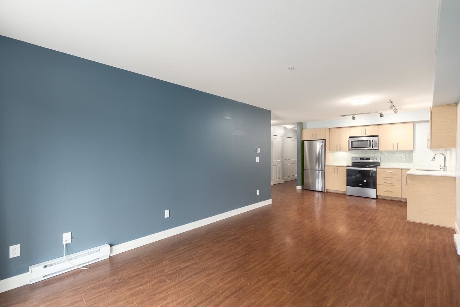 Property photo 653988b9-b77e-4e42-8886-4128b9b4d66f