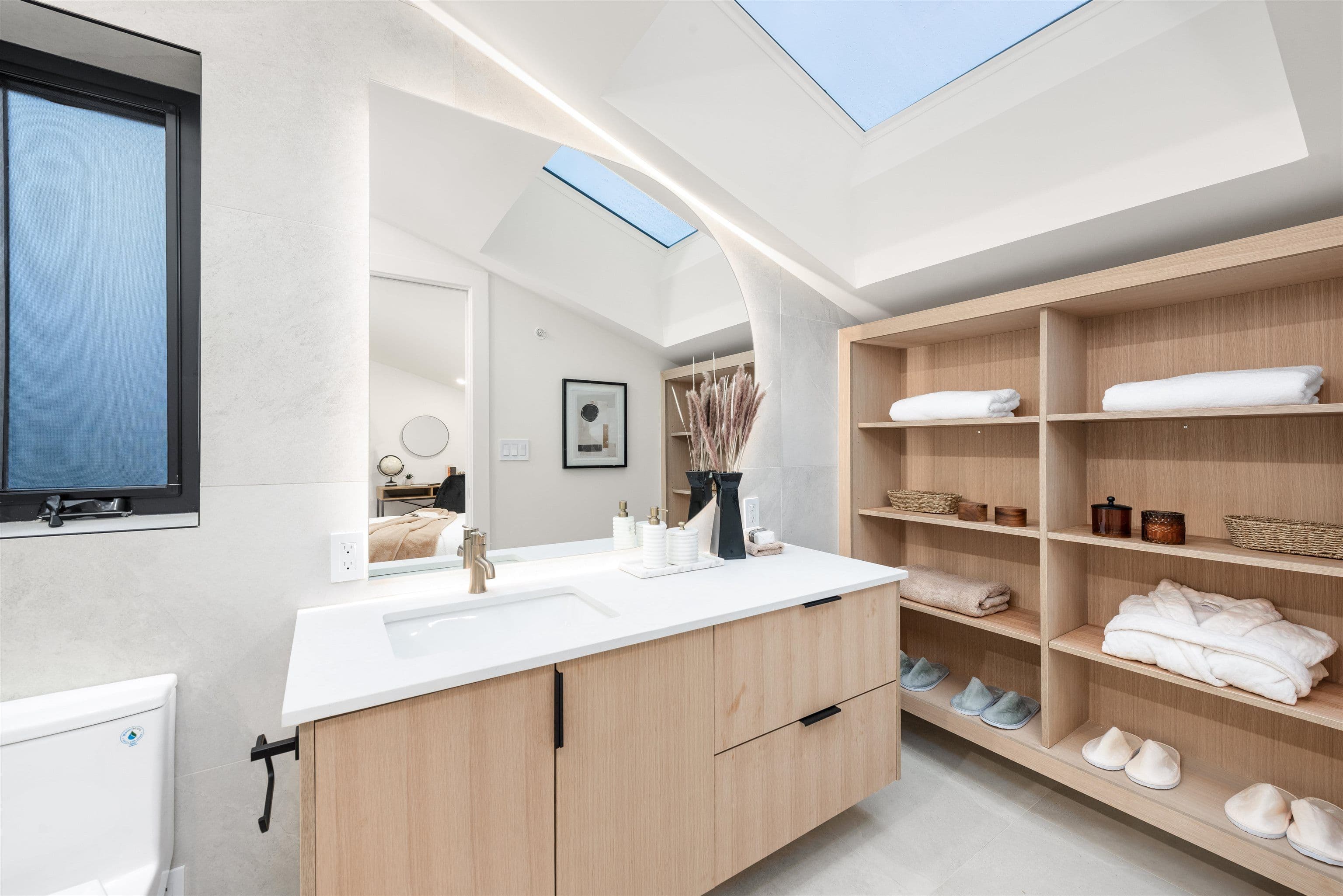 Property photo f6b2d93c-6ebd-4fa0-81c2-6118944da95e