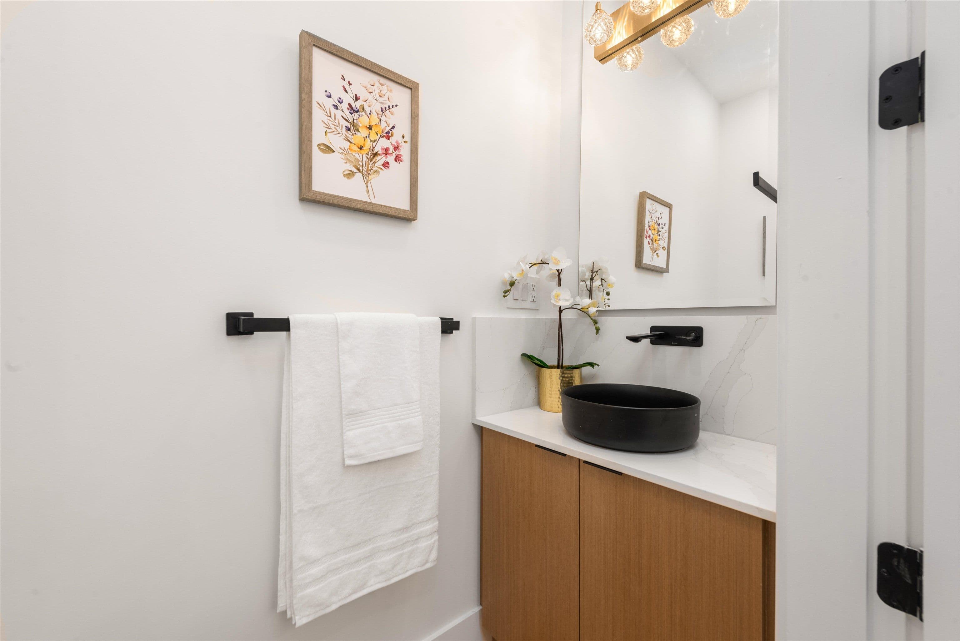 Property photo fb7ae5e2-a2e5-449e-adc5-315cf9f39267