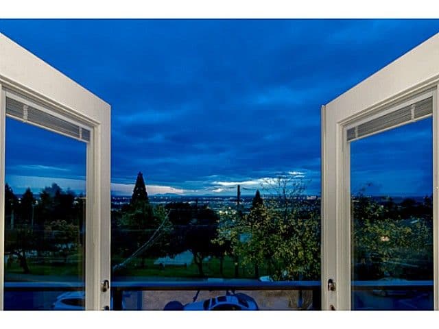 Property photo 5637f082-3ecc-4a24-95a8-7f382c22db54