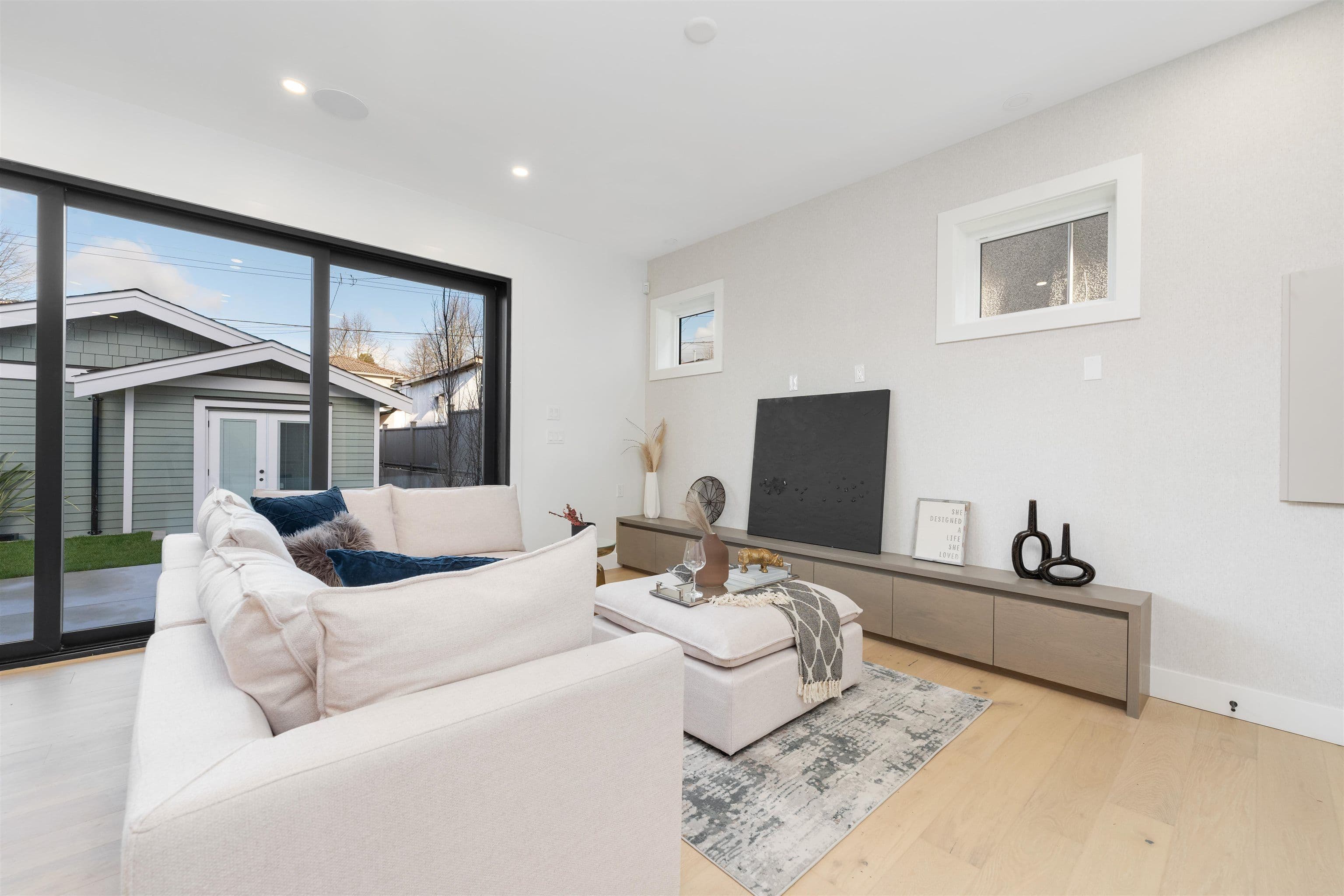 Property photo 29c190c6-a9fe-4a2f-bc30-5ba3e0ab4e96