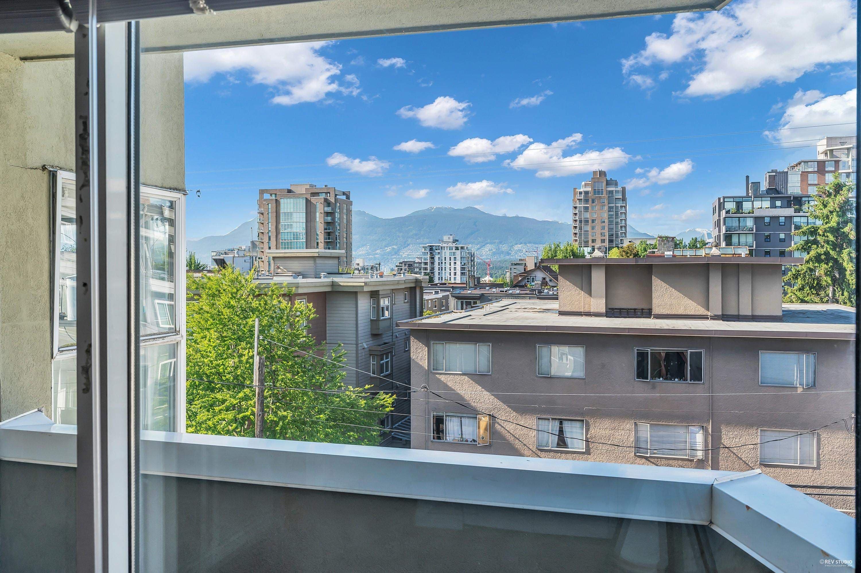 Property photo 38834249-58d3-4a4f-b5c0-6dd9b20c18a9