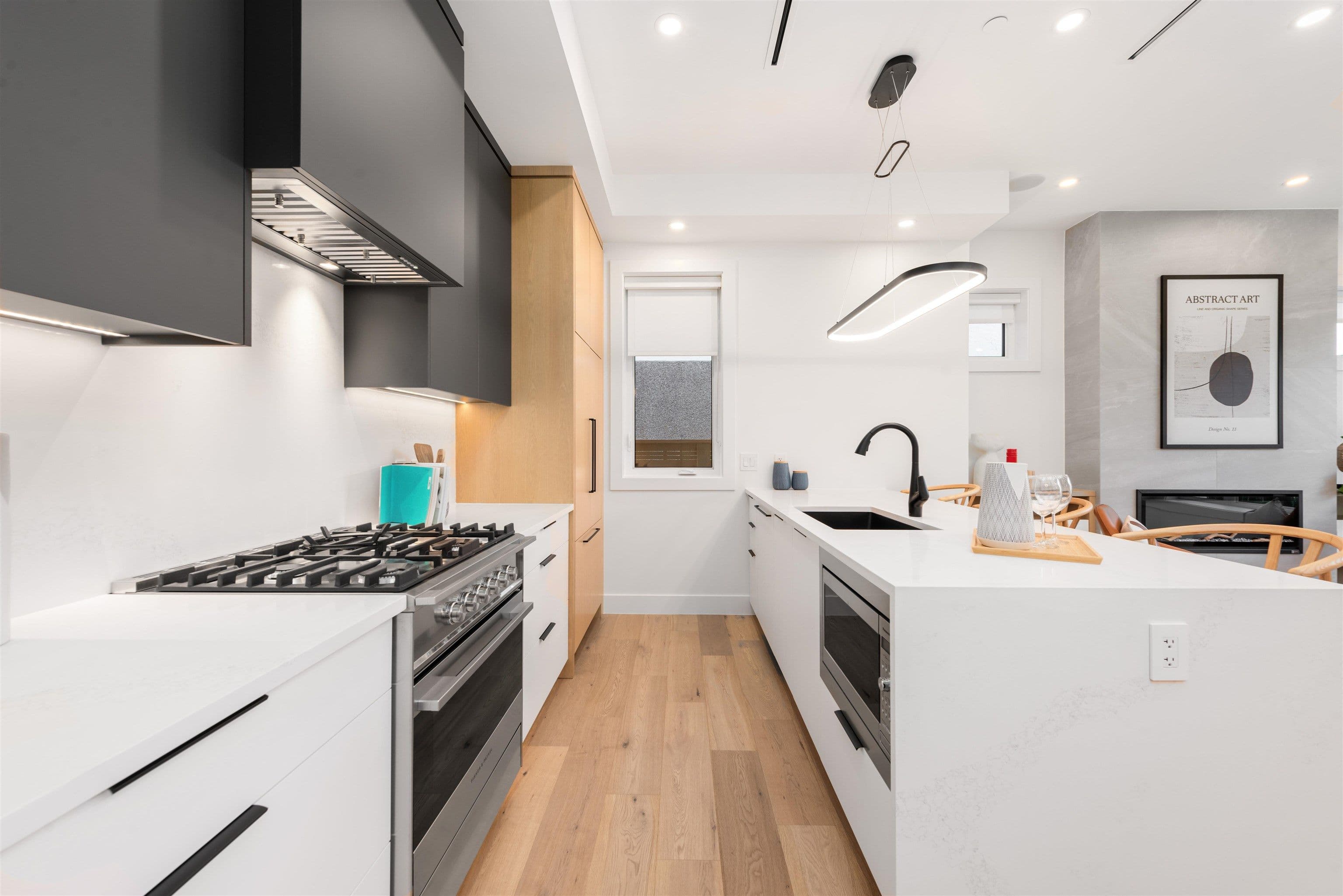 Property photo b0c868db-f6d2-4600-80f1-c34978d37fce