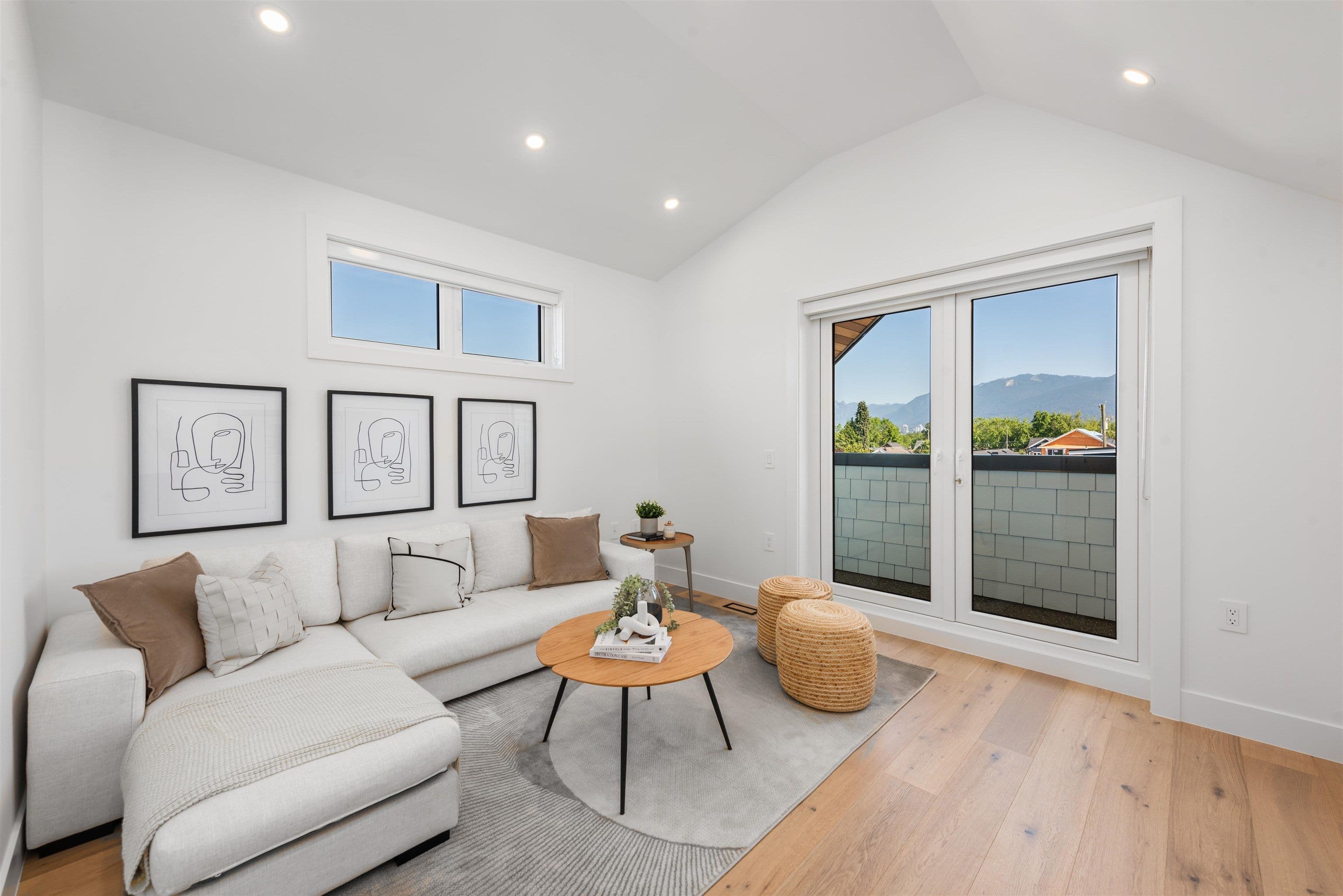 Property photo d2773525-3718-49fe-beaa-ff31586e3b54