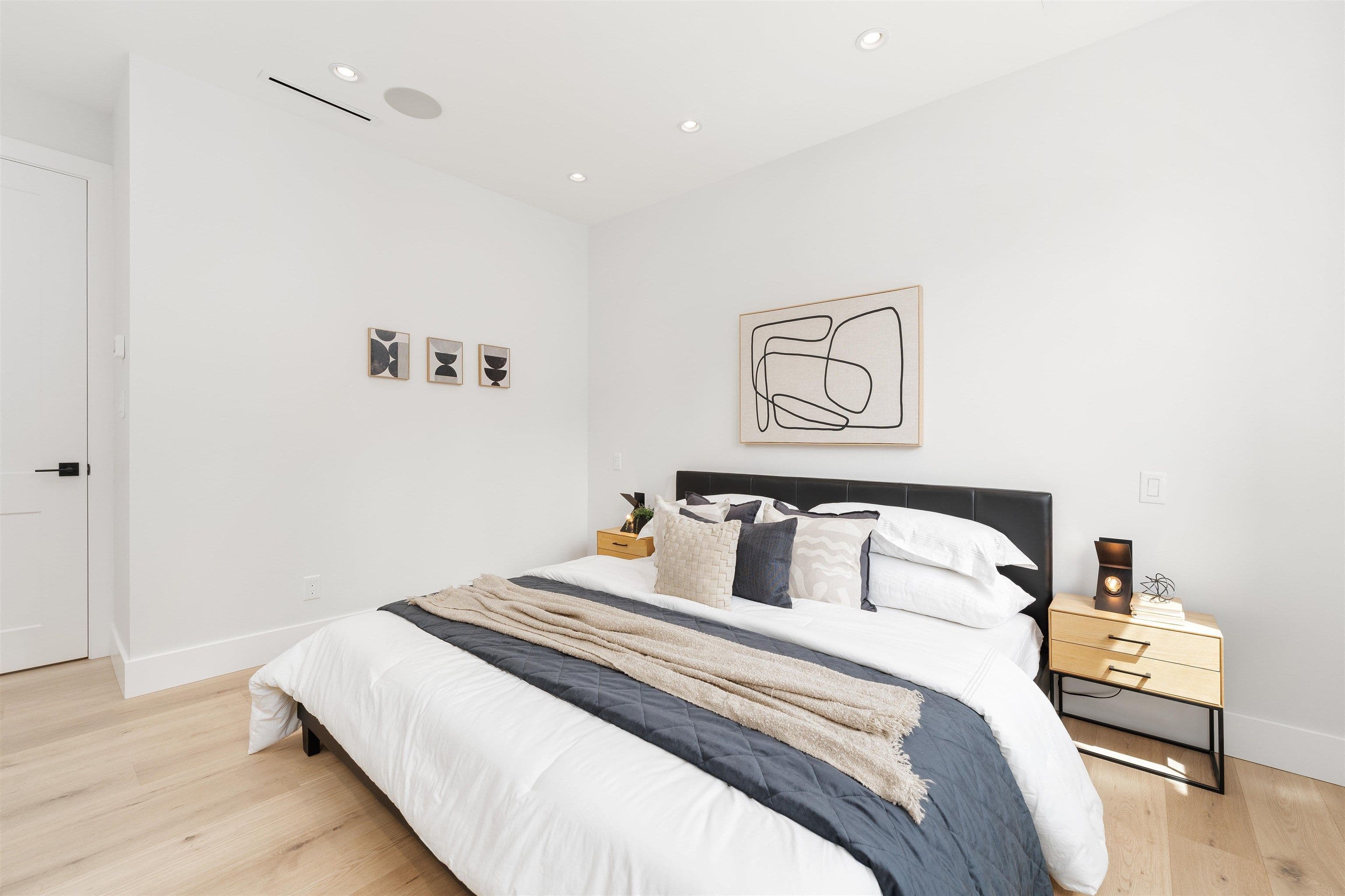 Property photo 7ac608ba-2de9-43f6-bd3c-d38f1a34433d