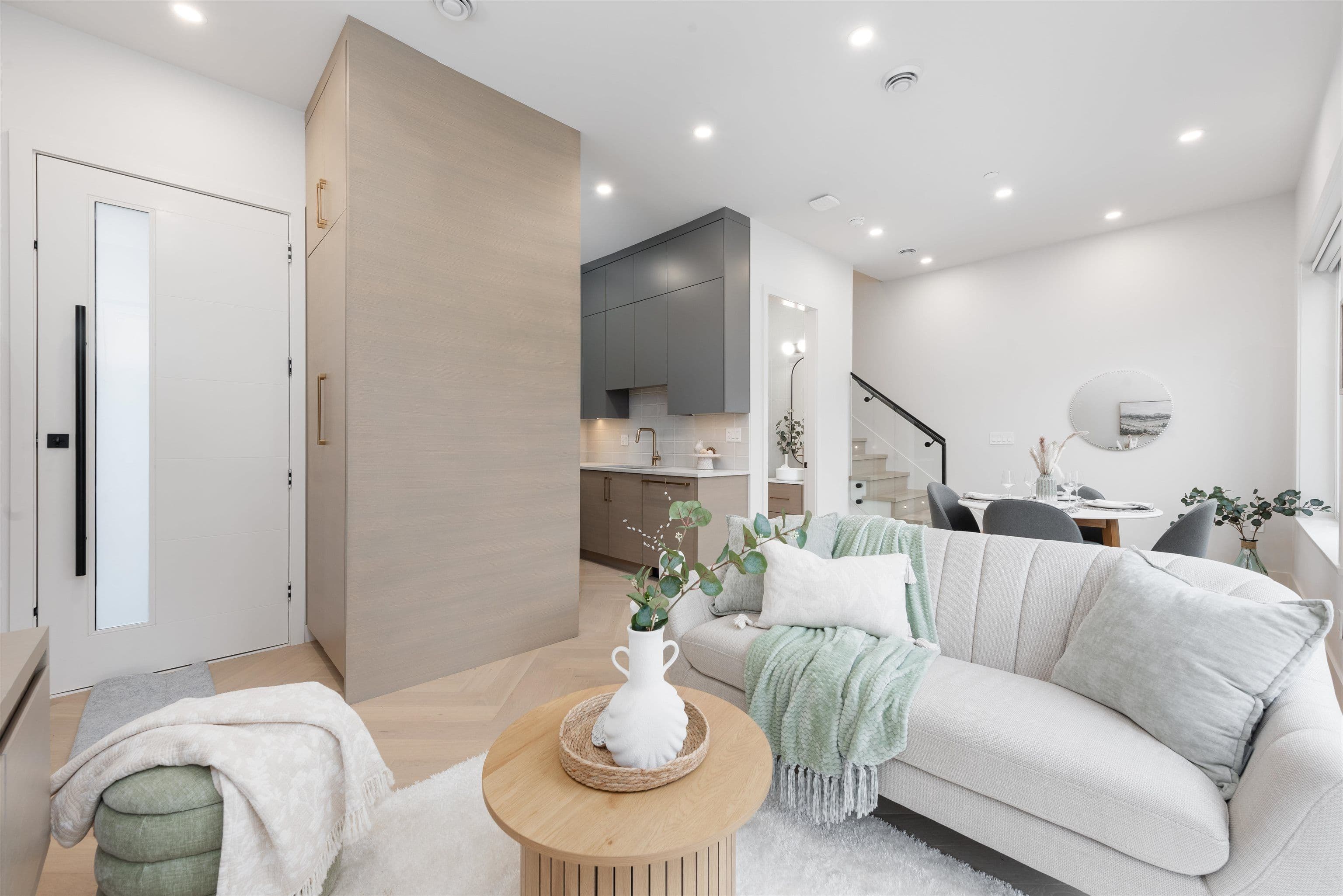 Property photo 030d6de8-0b8b-4c94-92ba-3ce6b6fb4f8a