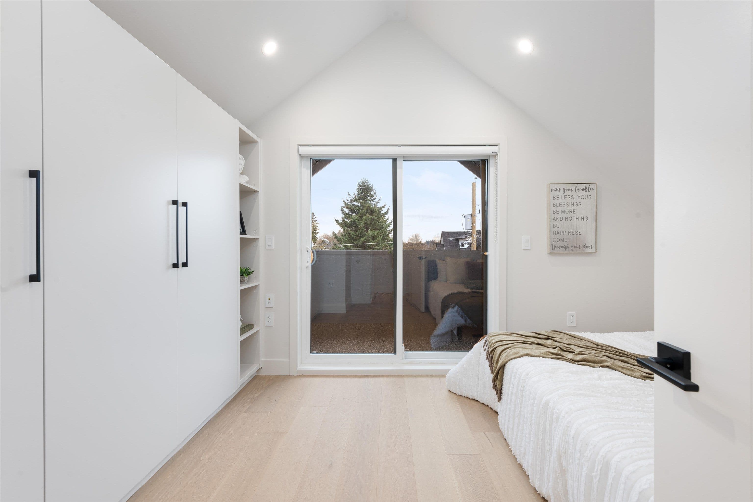 Property photo 150869b0-bf42-4516-96d3-a69a024c265d