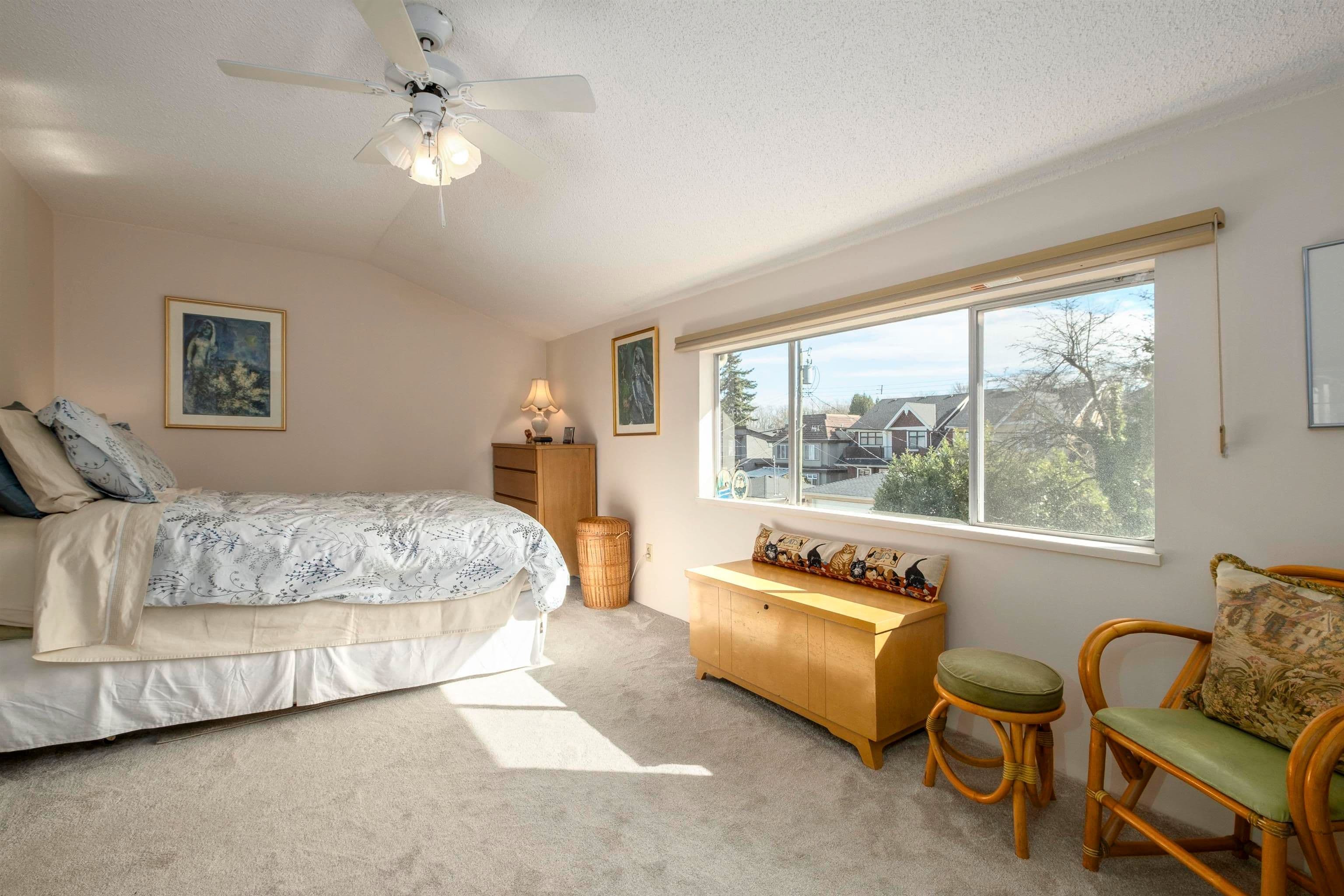 Property photo 99b75840-2a0a-489e-98c7-663eedfa868e