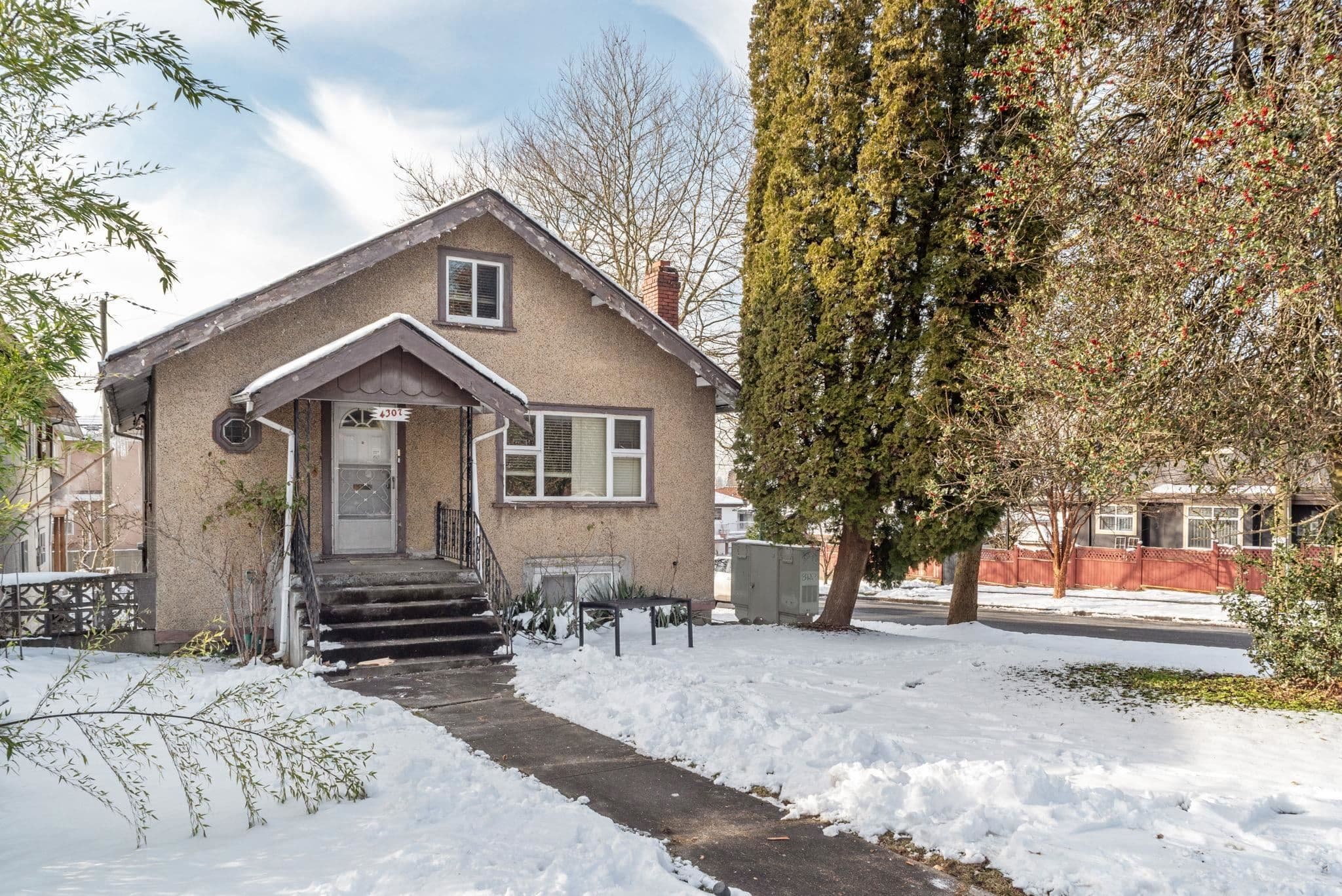 Property photo 27595ca6-77f0-415a-8df8-86d718bfc53c