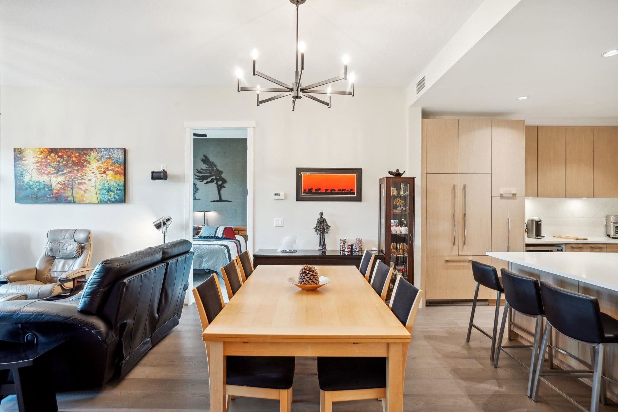 Property photo c6566d50-f9db-483d-836b-19bf379b2326