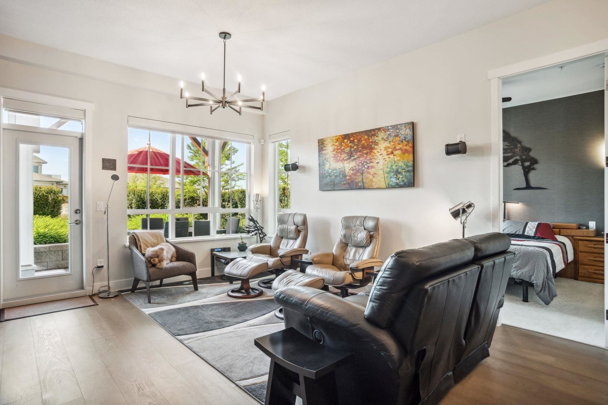Property photo eb9979c6-981f-4626-bbe9-98f5c8c4783b