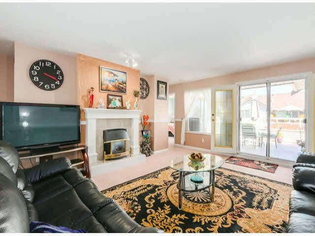 Property photo e70f543c-06b0-4f69-a0c9-dddadbf2c060