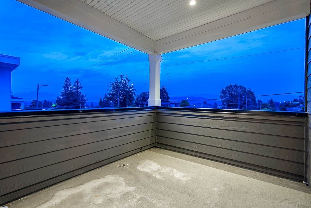 Property photo c5b29196-9d68-41ec-ba78-a94328a54dab