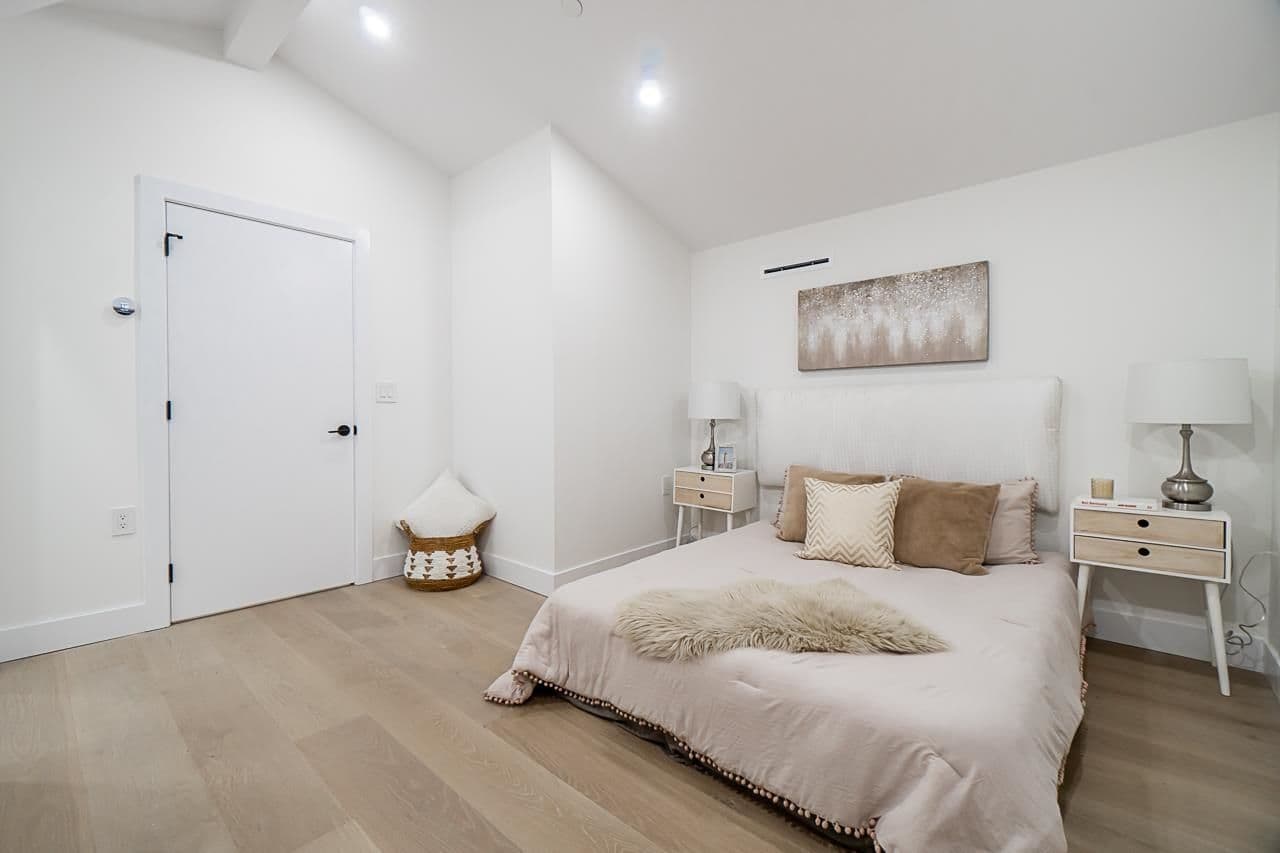Property photo 35baeea8-9d24-48b7-875d-c66eb654d4b7
