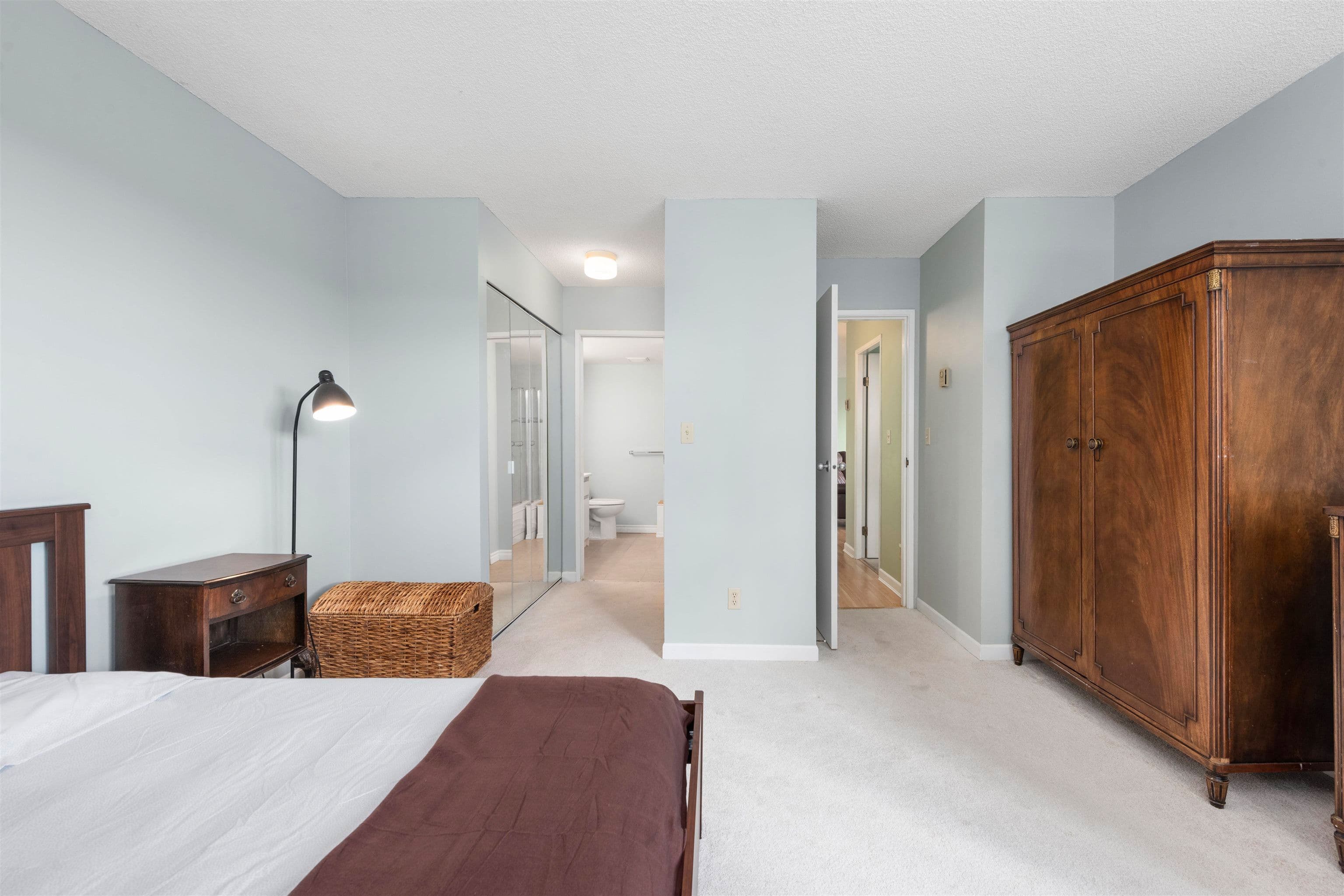 Property photo cb64e88e-b446-44a6-928d-02e17f131c51