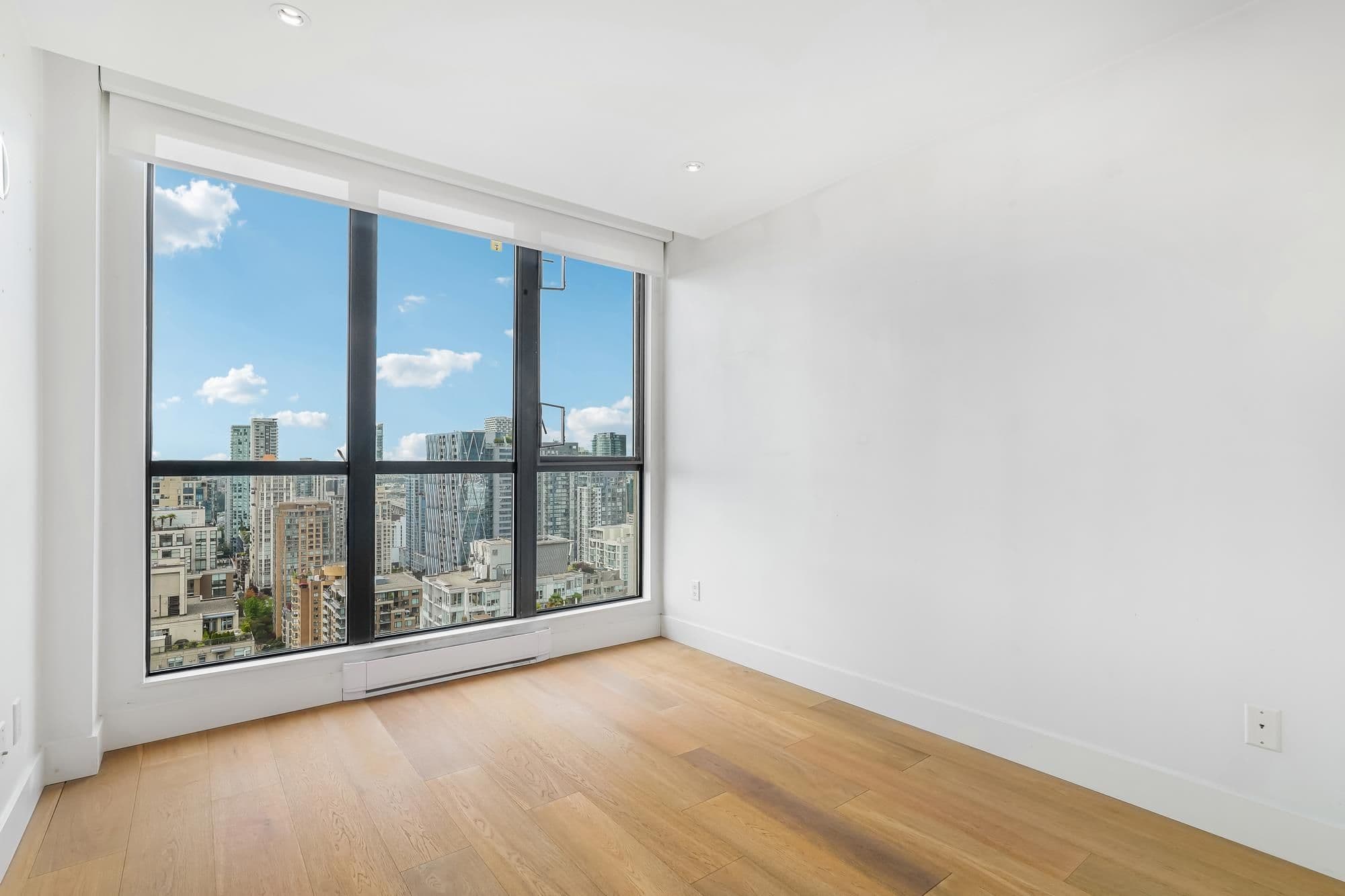 Property photo 24e4eb01-f881-4a46-bd27-c76970759e46