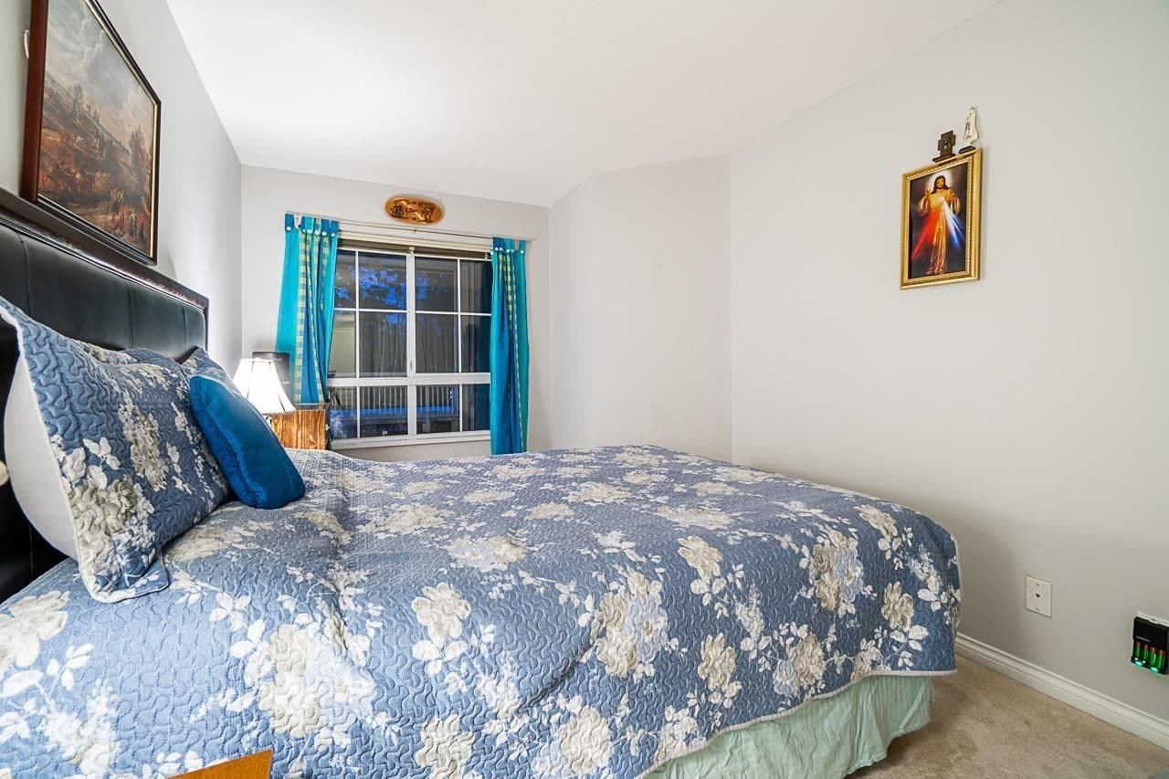 Property photo e53eb002-f3dc-477f-aba6-a254c891b0fb