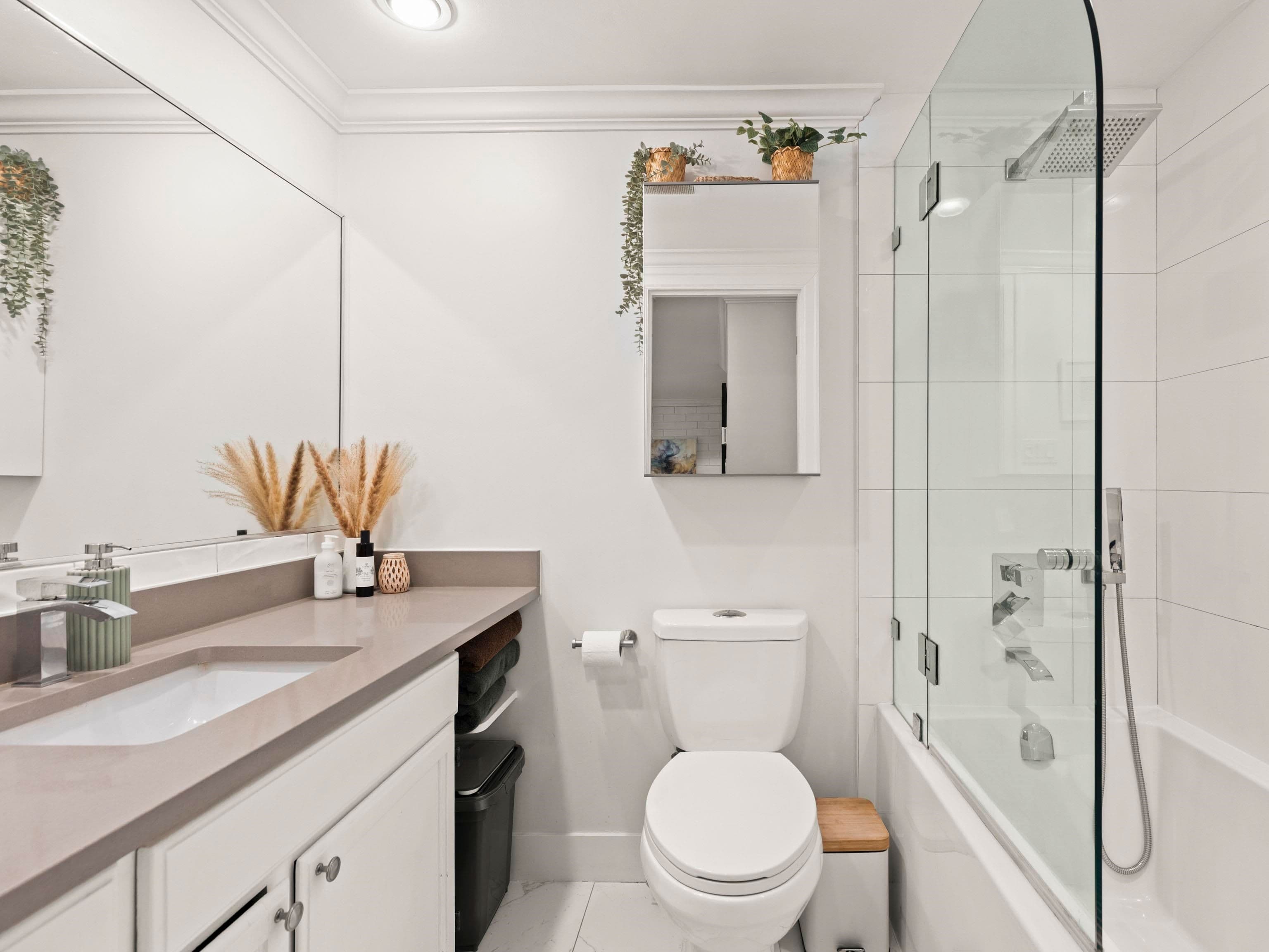Property photo c094e3e7-9f5a-454f-a7ad-94fc8d692d28