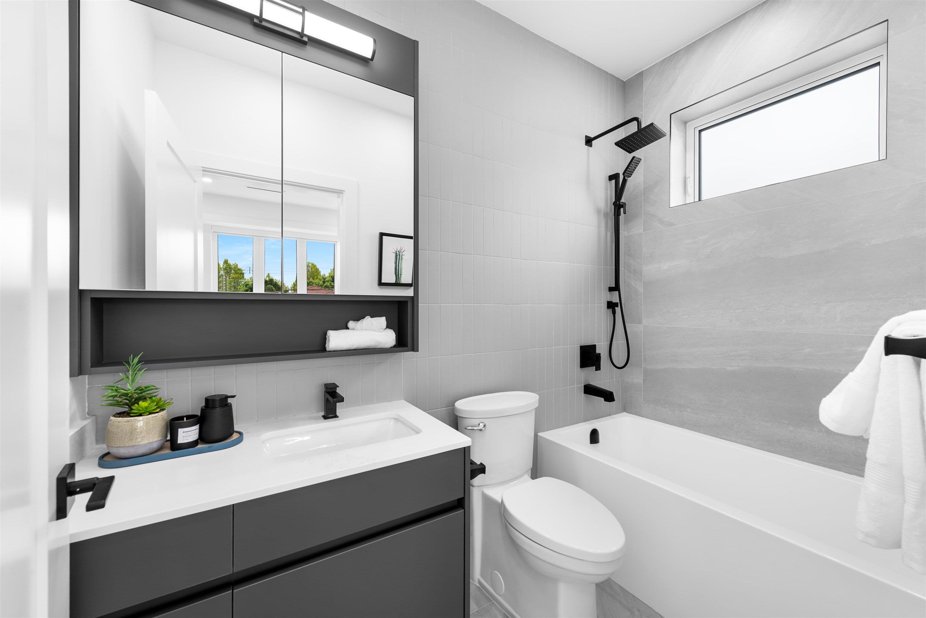Property photo 1615b4a1-cd0e-48e1-b64e-732c52b42099