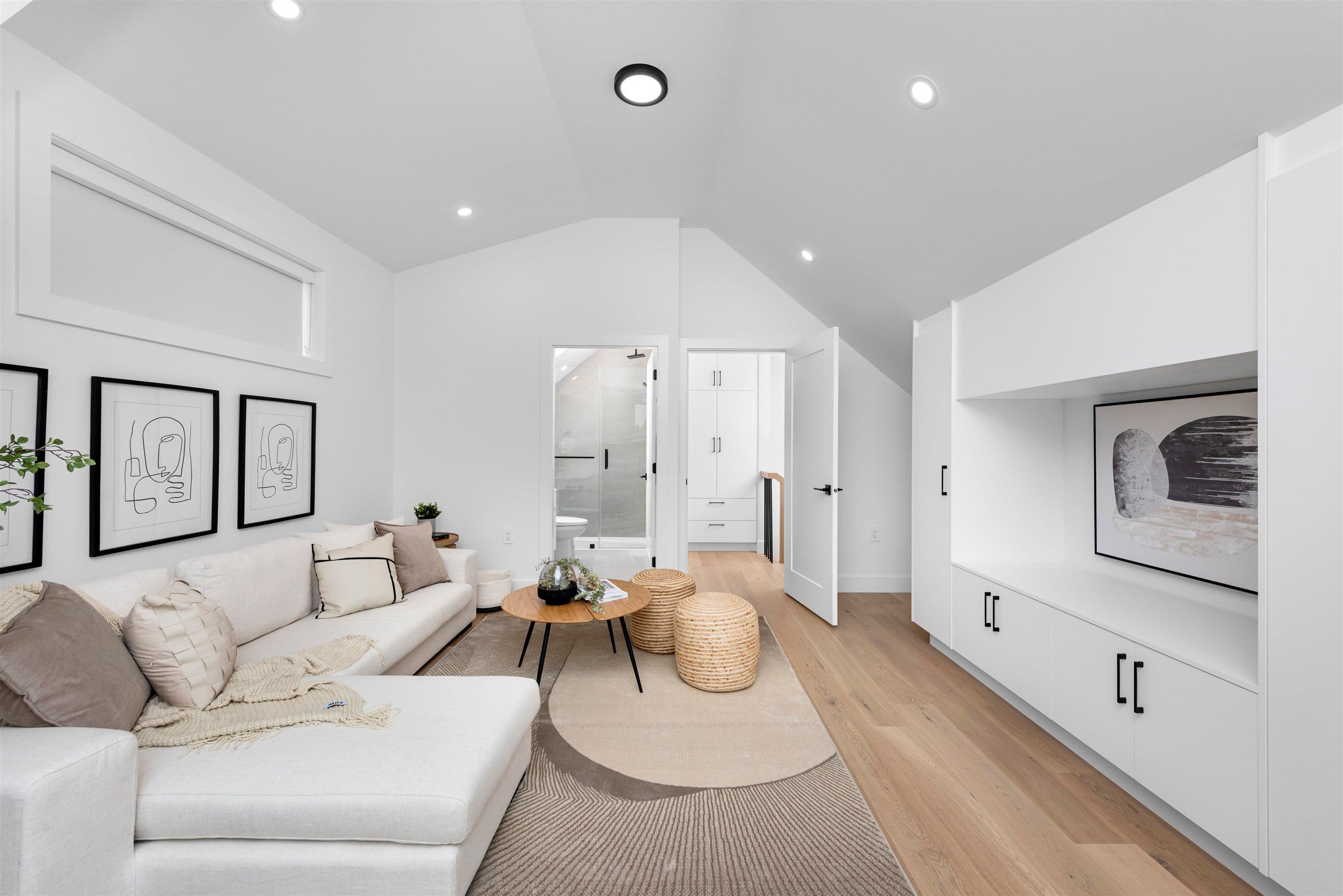 Property photo db7487b5-e471-4dd3-aa3a-c8236c67920e