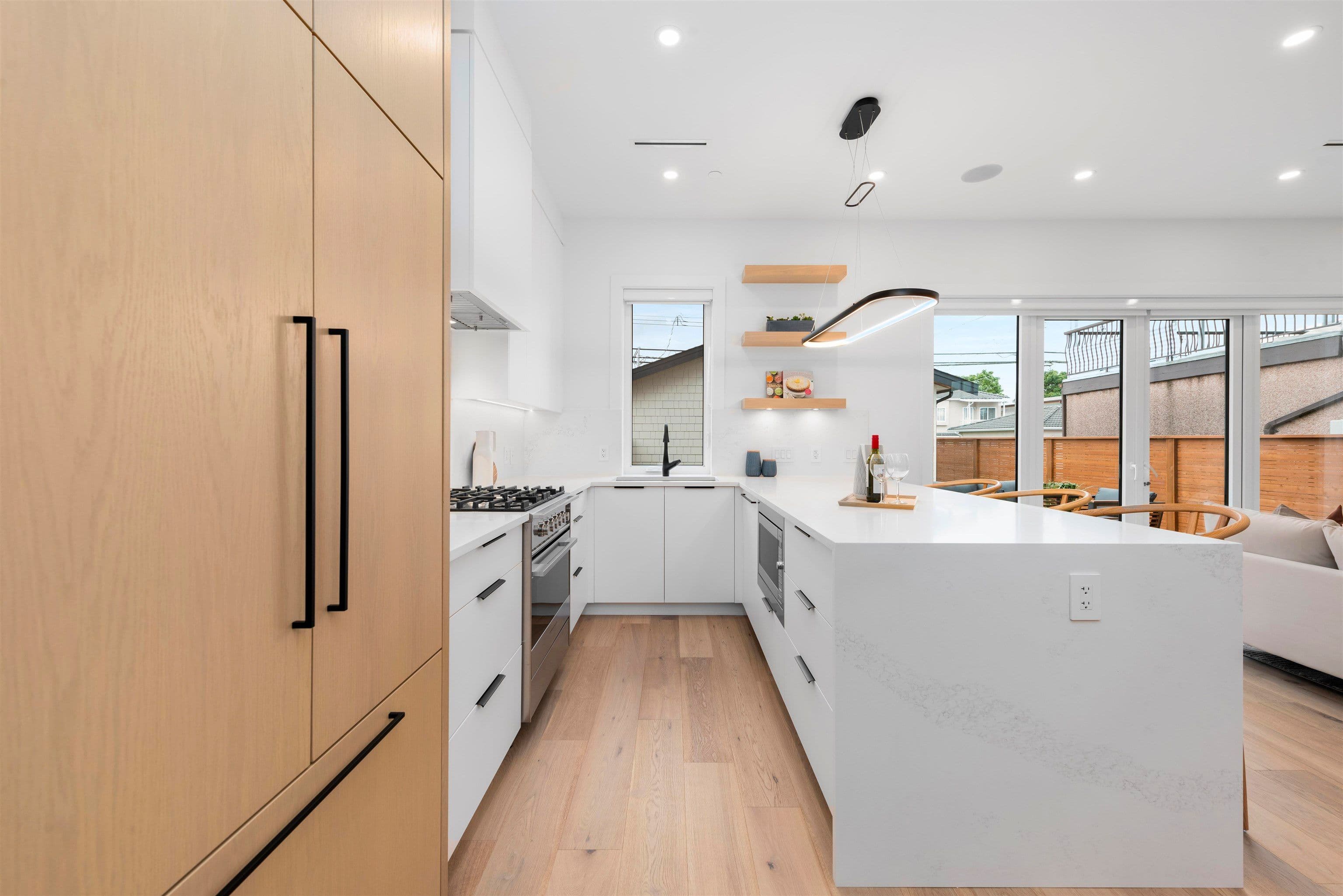 Property photo e7bb0f01-3b9a-46bb-b7ad-c503256e5f23
