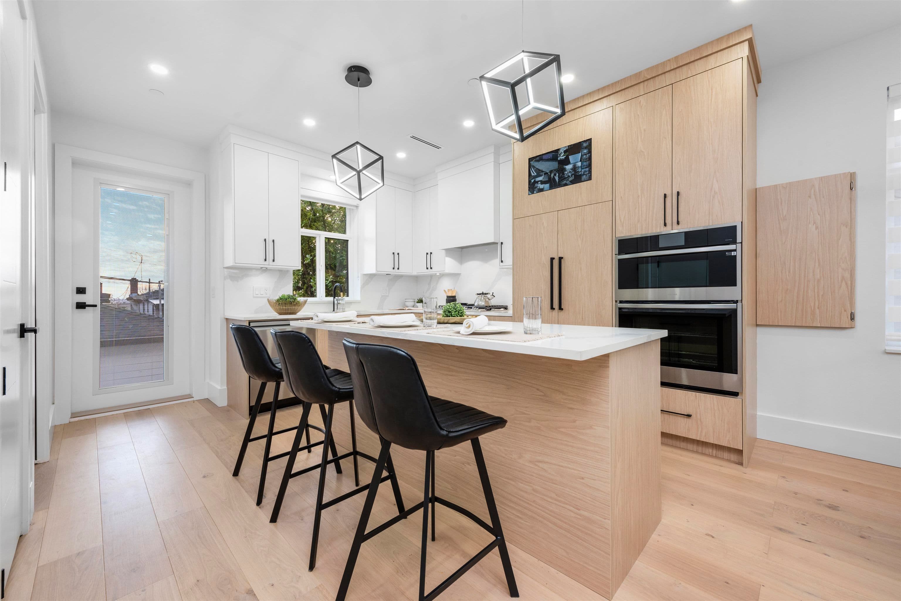 Property photo 99ed58a9-2c54-42f6-9503-fd84433a5b41