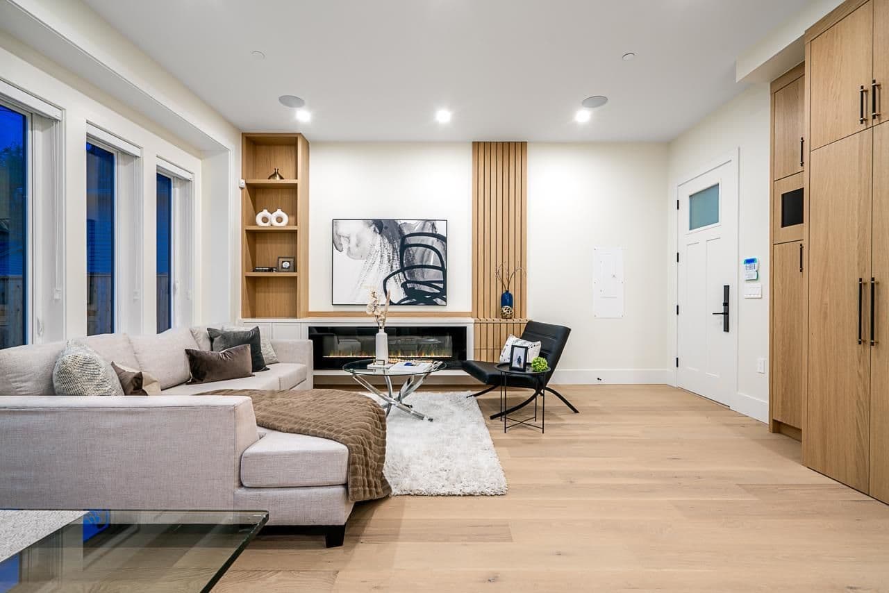 Property photo d230c6ae-fe93-4161-a634-1d7aa9927ca1