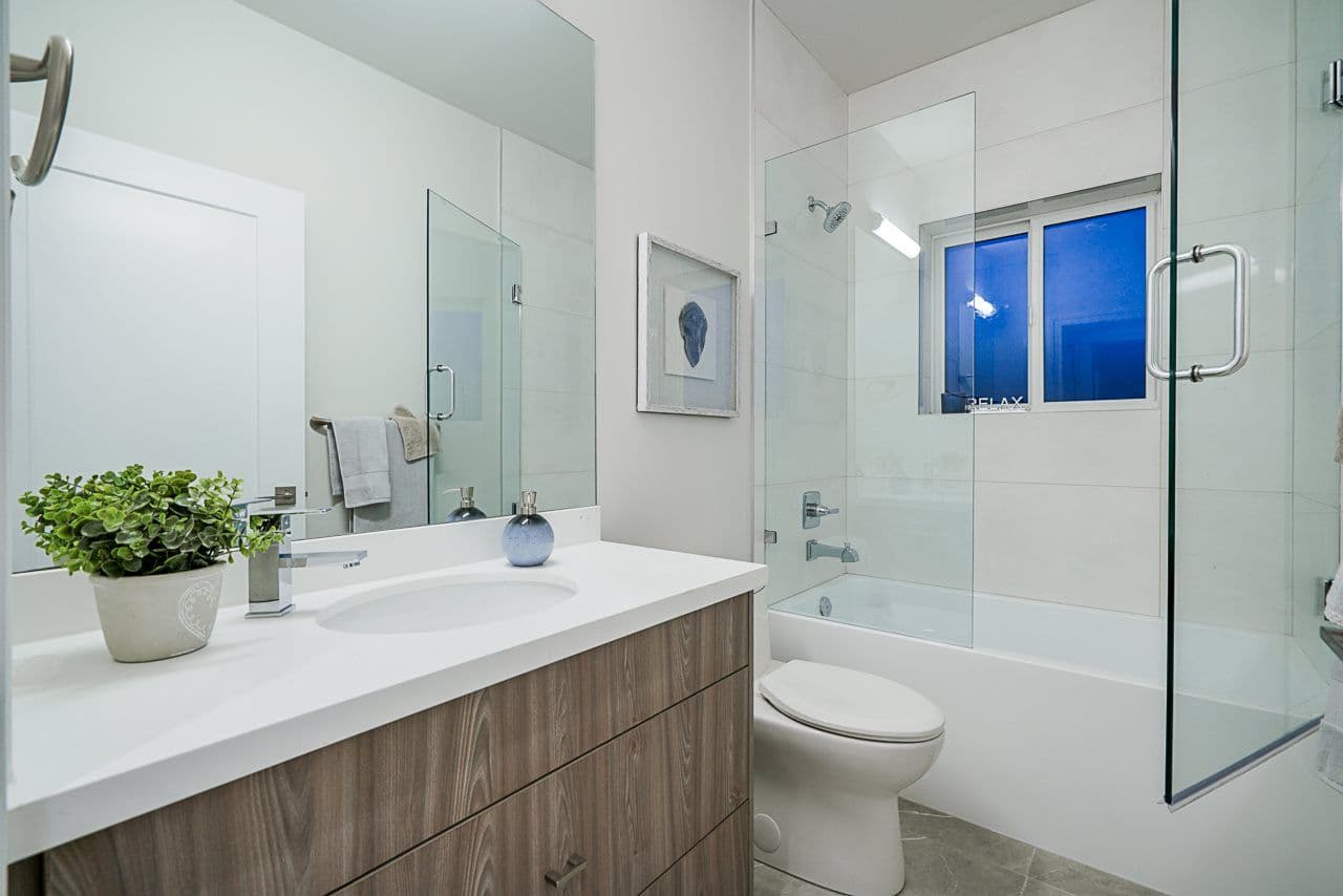 Property photo b6e6015e-c0ee-4164-94fd-688e4576e97e