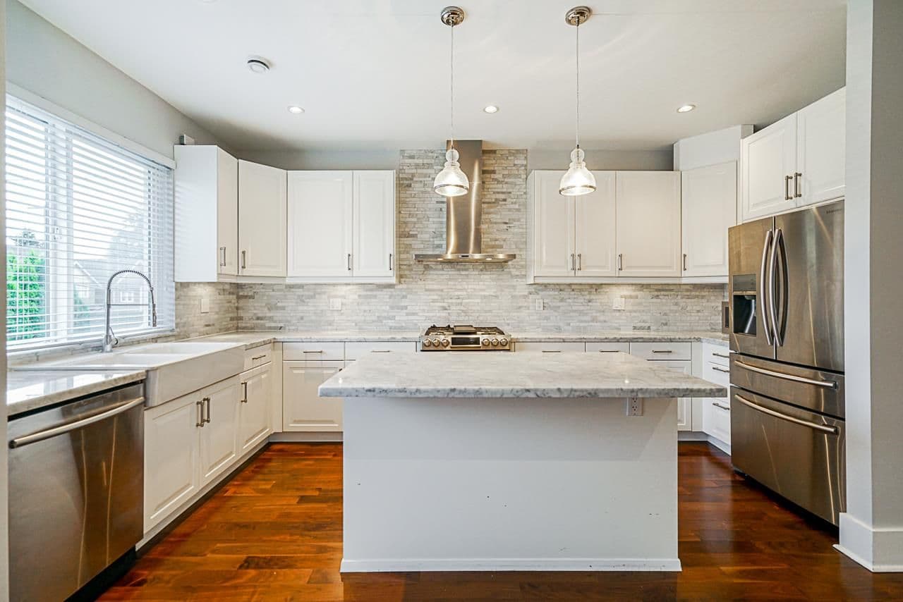 Property photo 5518b45e-da3c-4b5a-a3d0-cd57f38c0911