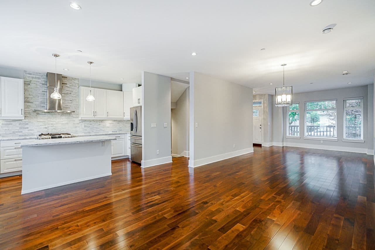 Property photo afcc218b-c81a-42ca-8474-e7b8f3c08aad