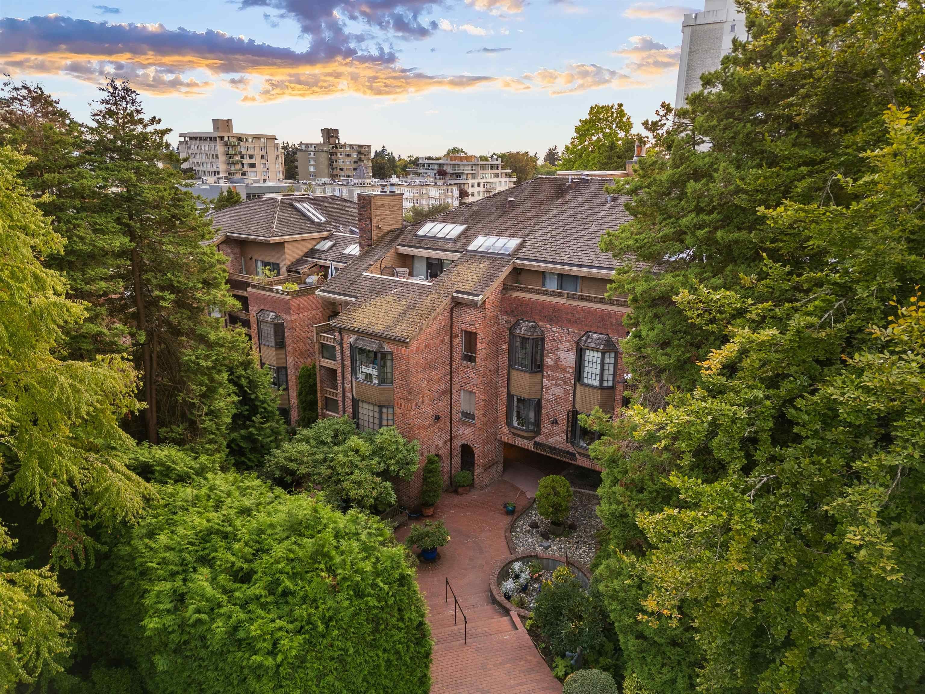 Property photo e9ed80ff-eee2-46aa-94e9-302ce7af57bb