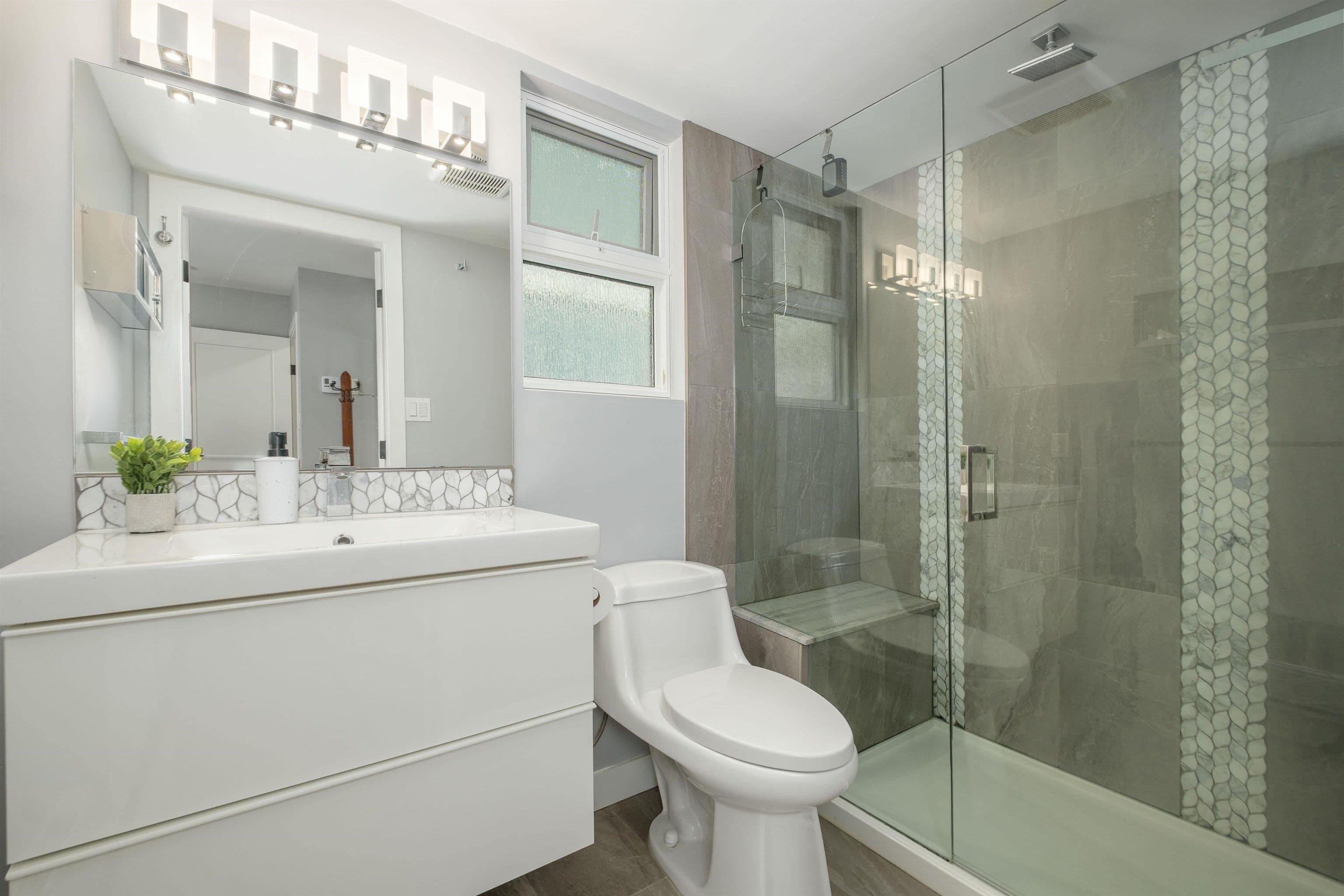 Property photo b1bc5a16-27ee-4395-ada6-503b69f48756