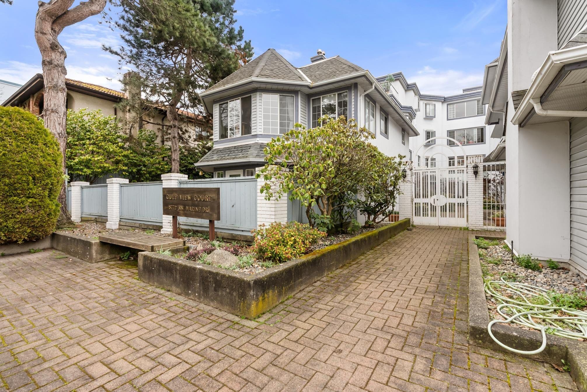 Property photo b4eed102-f00c-4e72-b4d7-1c58a886272a