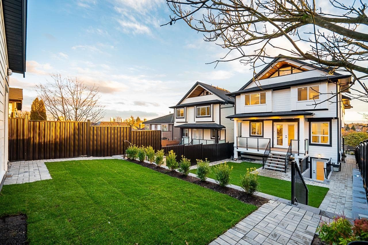 Property photo 99fc8422-01e3-4573-9e03-477572c9baa3