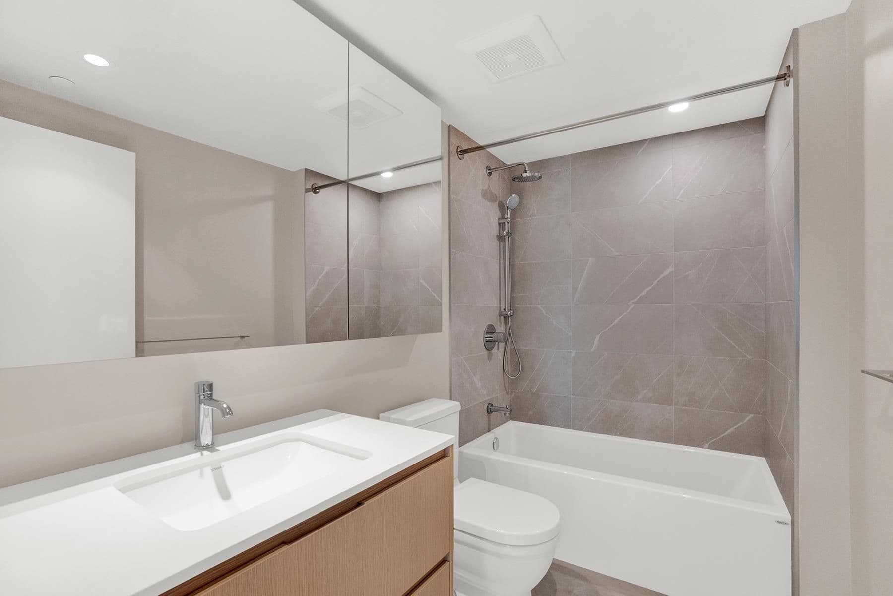 Property photo cfa9834a-7729-4d3d-8aa3-eced445161f4