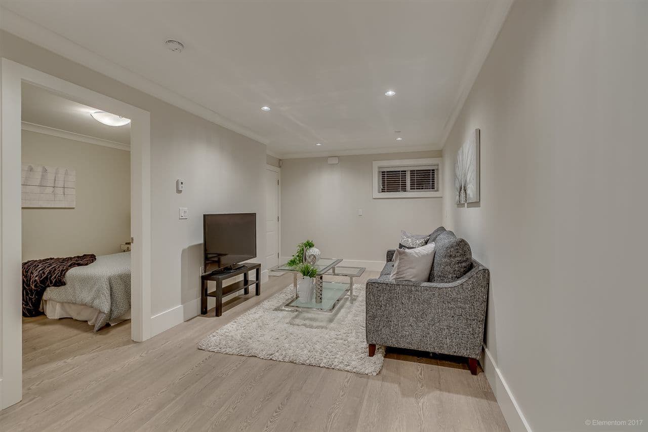 Property photo 3a792824-1e4c-439b-bfac-244df3c0d55b