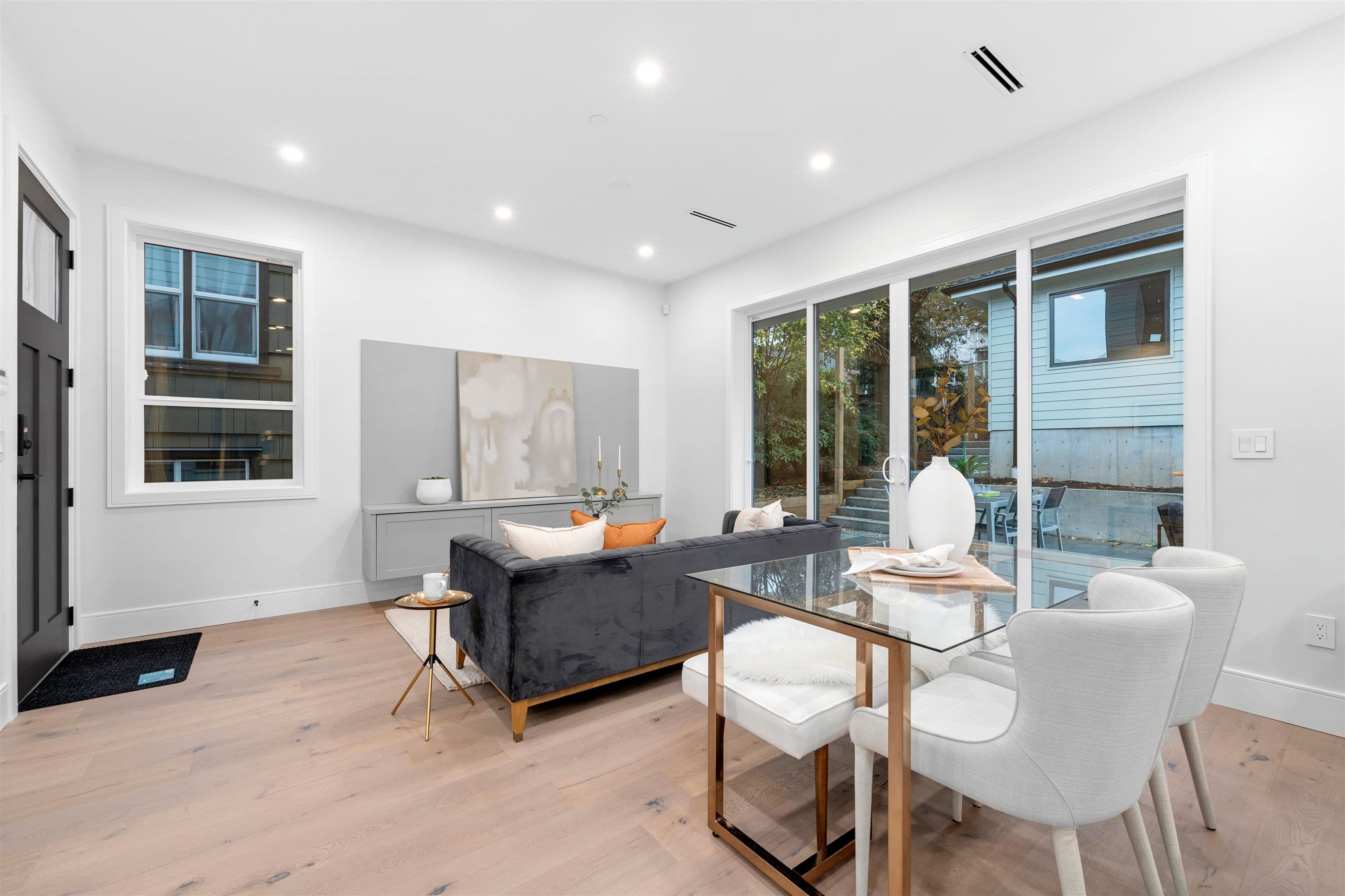 Property photo 8a84de44-47b1-4e19-ba6d-811ffaa0d358