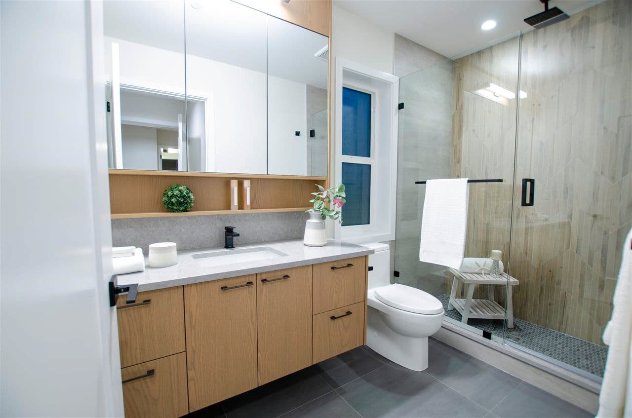 Property photo edb18c44-ea07-4f05-85c5-edc6344bf869