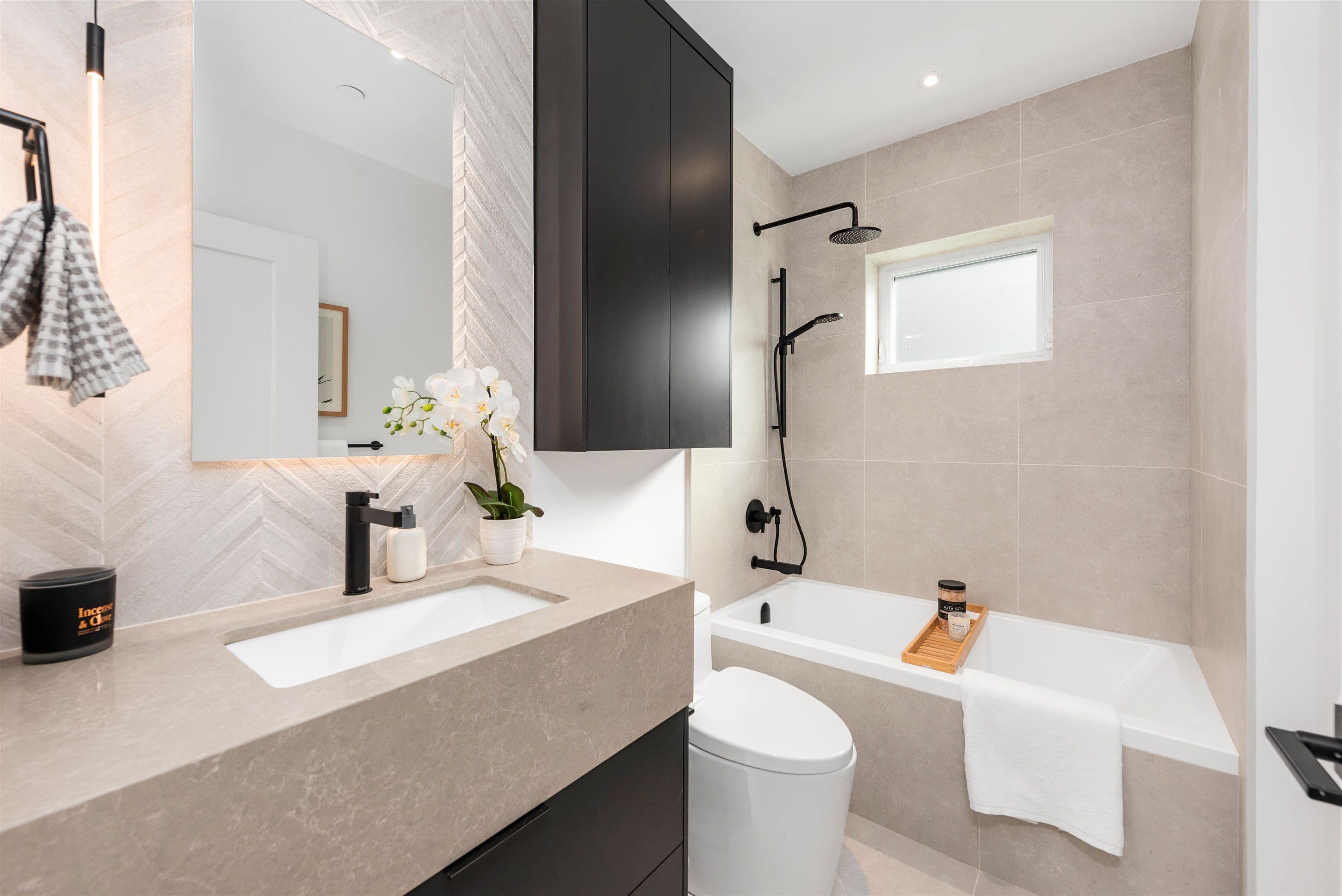 Property photo f9e38096-2837-49d3-a4ce-ef90d424d120