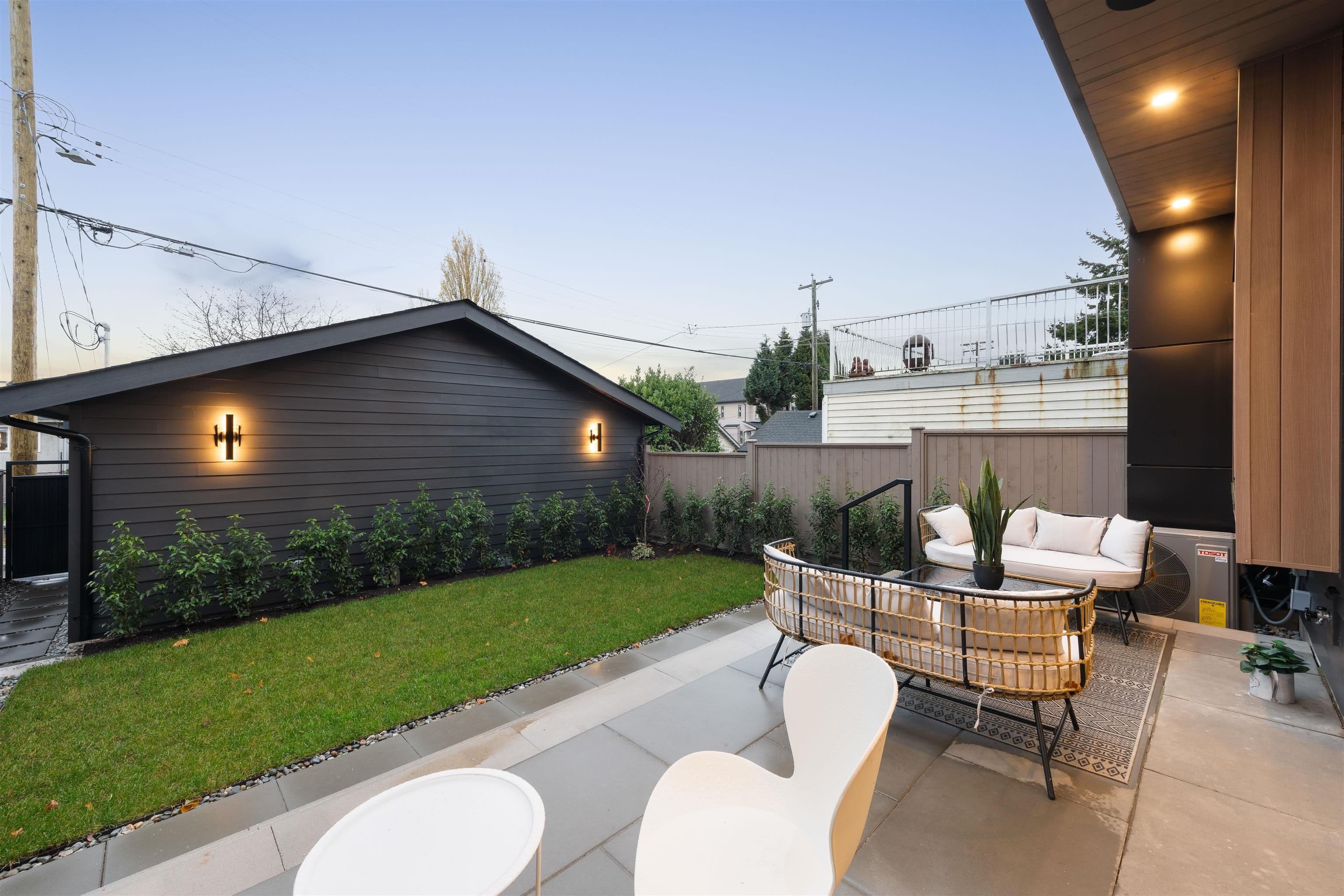 Property photo 4a4071da-75d8-4de8-a074-664219aaa84a